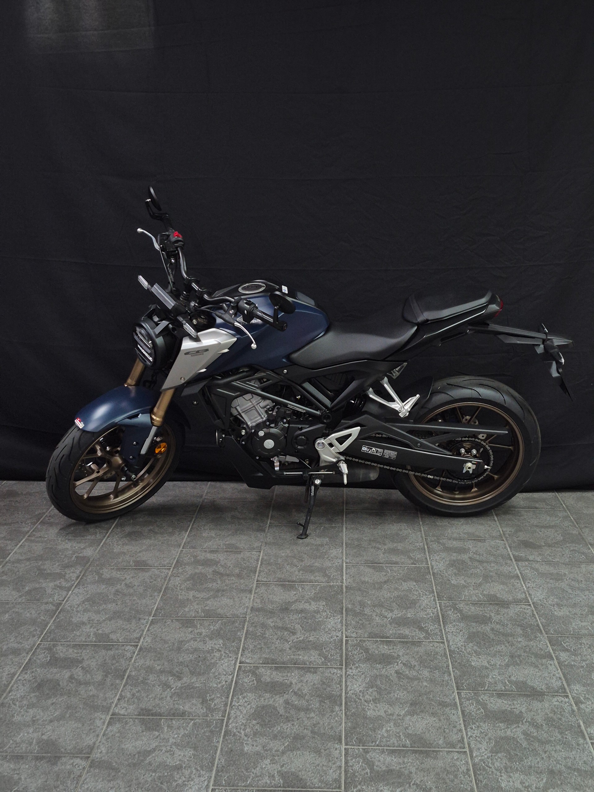 HONDA CB 125 R-image-7