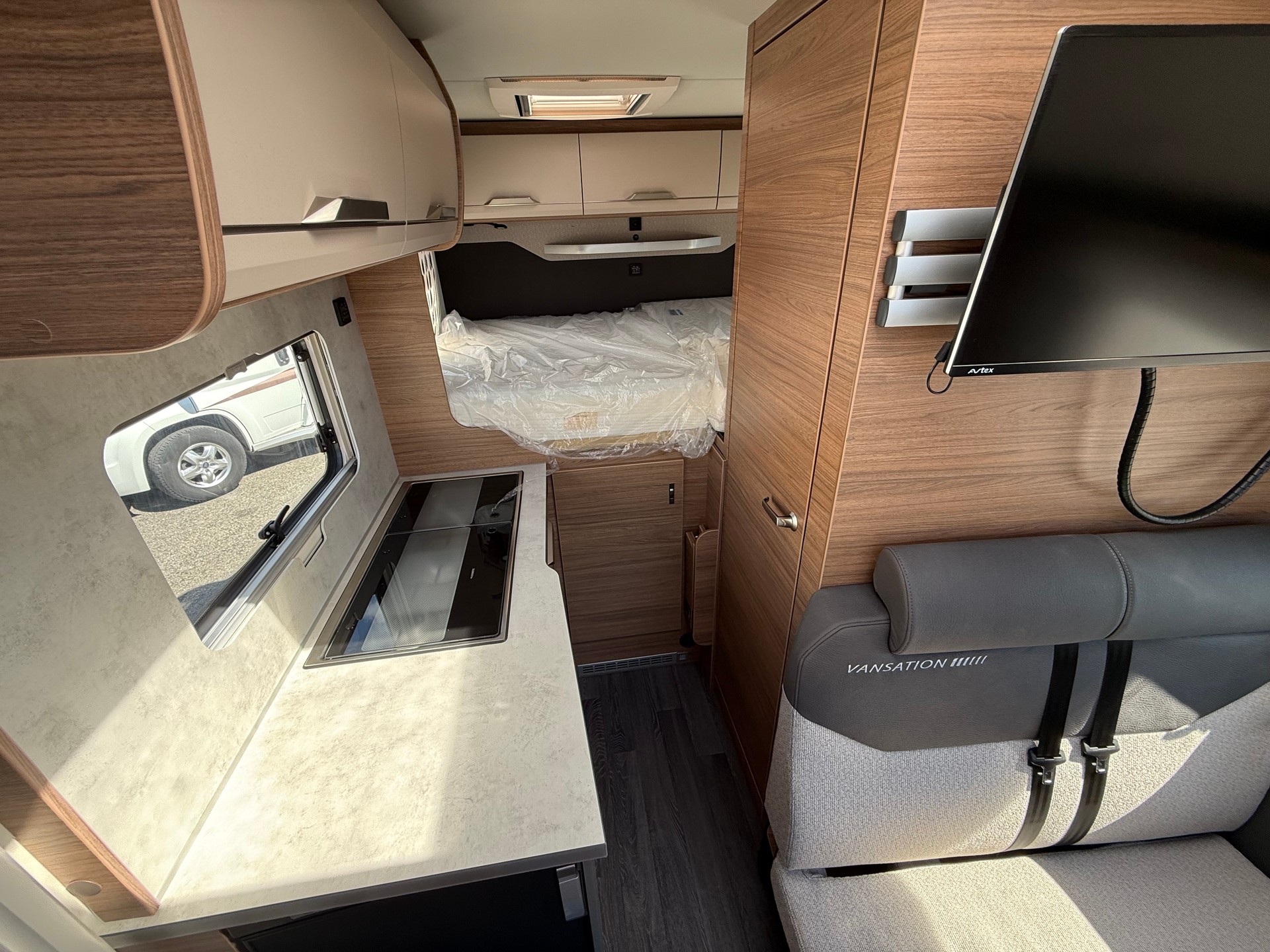 KNAUS Tourer van 500 mq-image-4