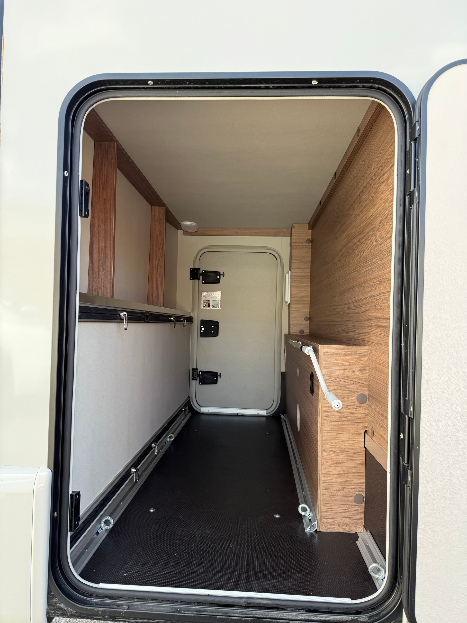 KNAUS Tourer van 500 mq-image-10