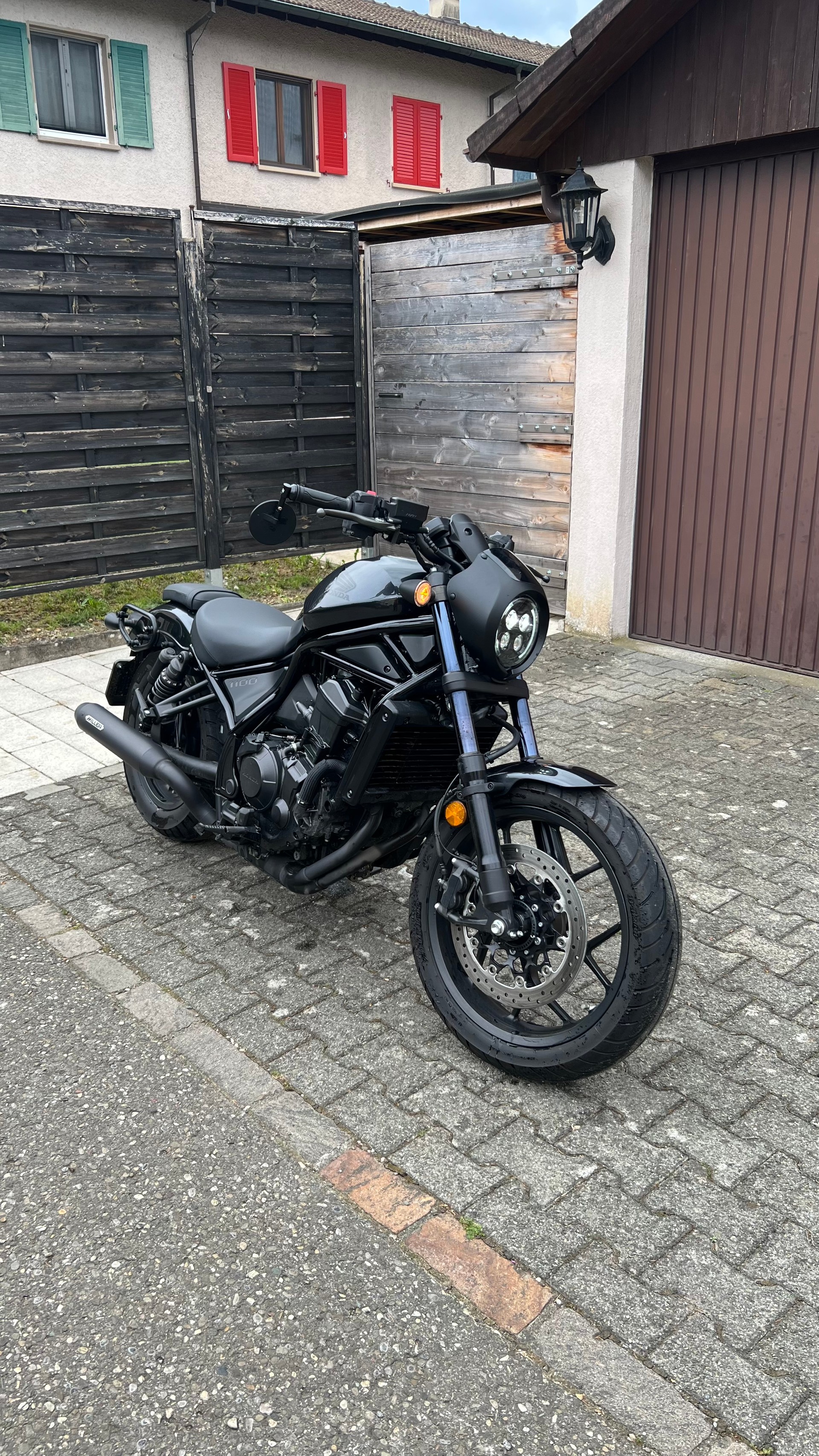 HONDA CMX 1100 Rebel-image-0