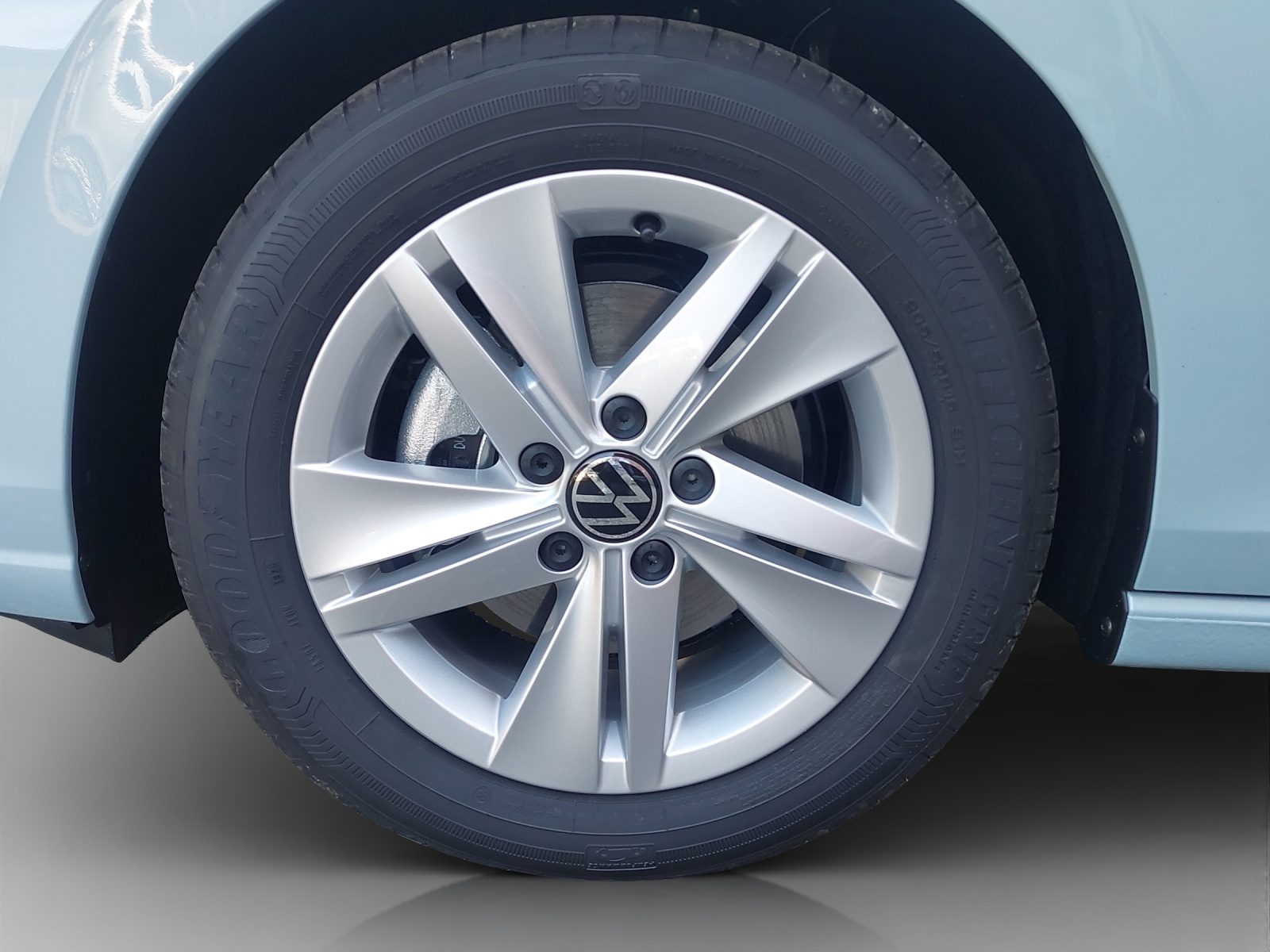 VW Golf 1.5 e TSI mHEV Value DSG-image-13