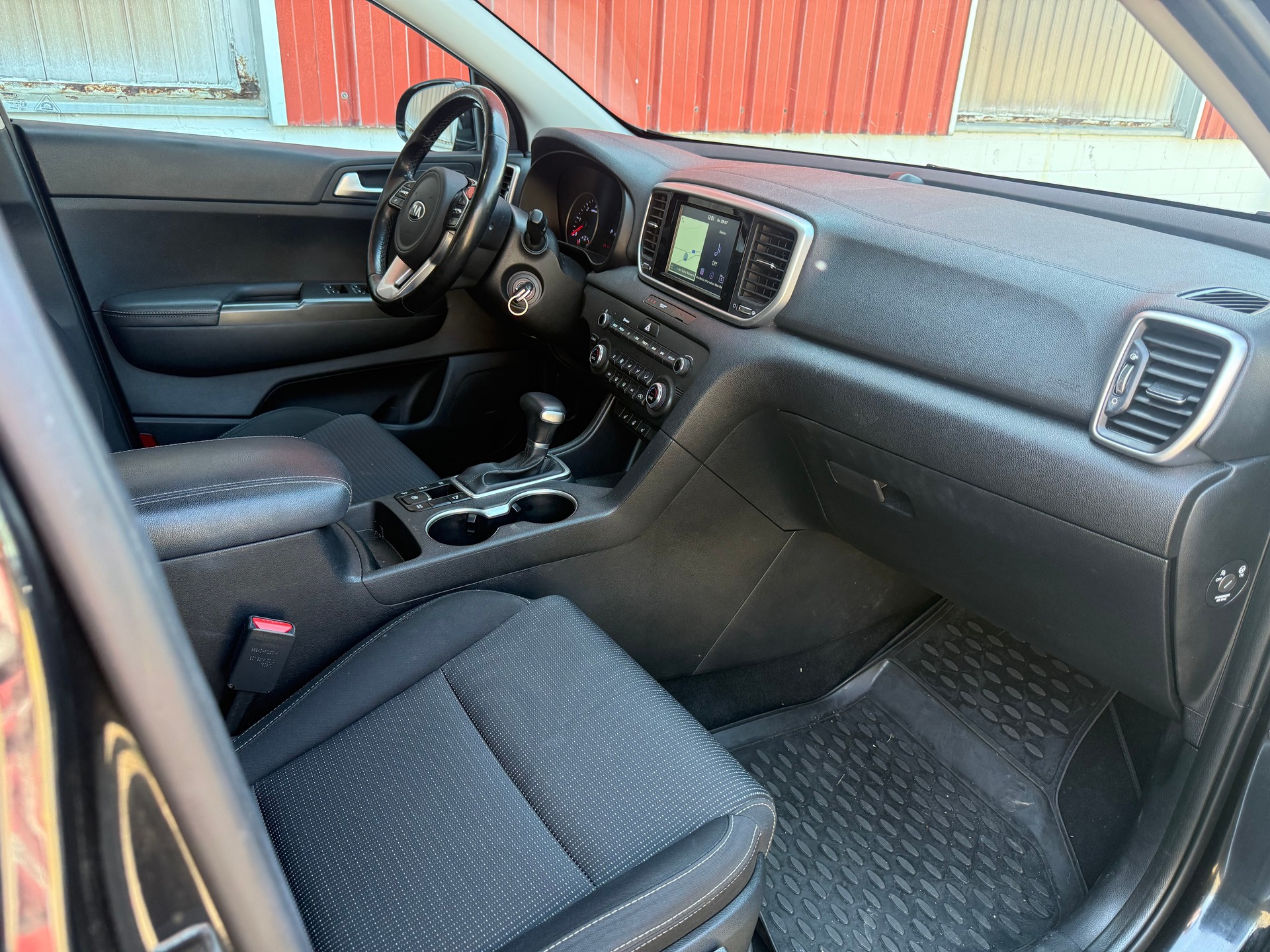 KIA Sportage 1.6CRDi Trend 4WD Automat-image-7