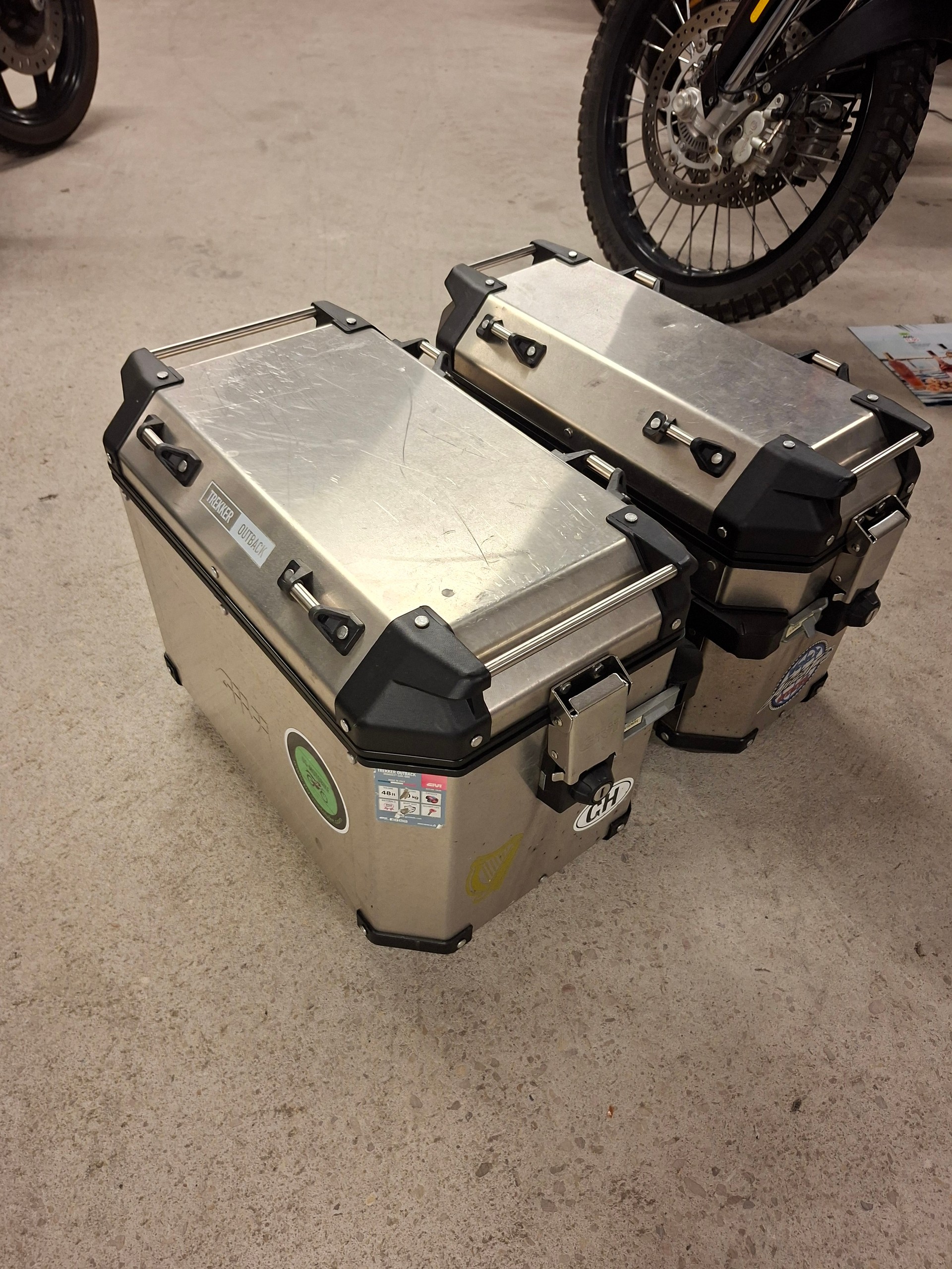 HONDA CRF 1000A Adventure Africa Twin-image-8
