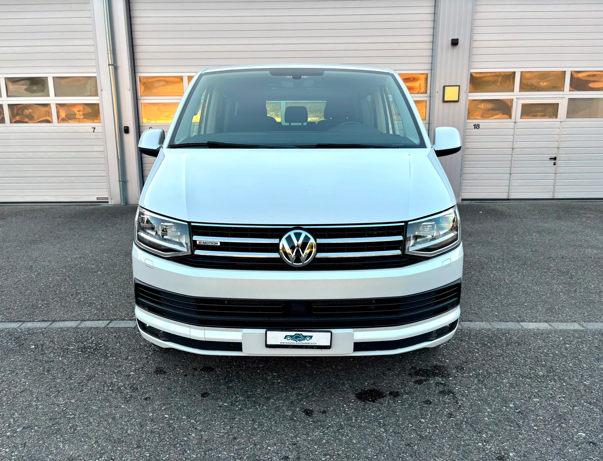 VW T6 Caravelle 2.0 Bi-TDI Comfortline 4Motion DSG-showroom-element-1