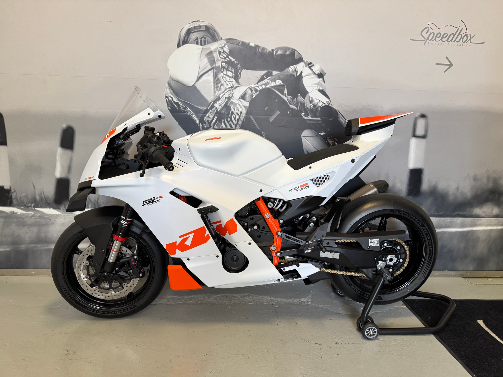 KTM RC990 R Track-image-0