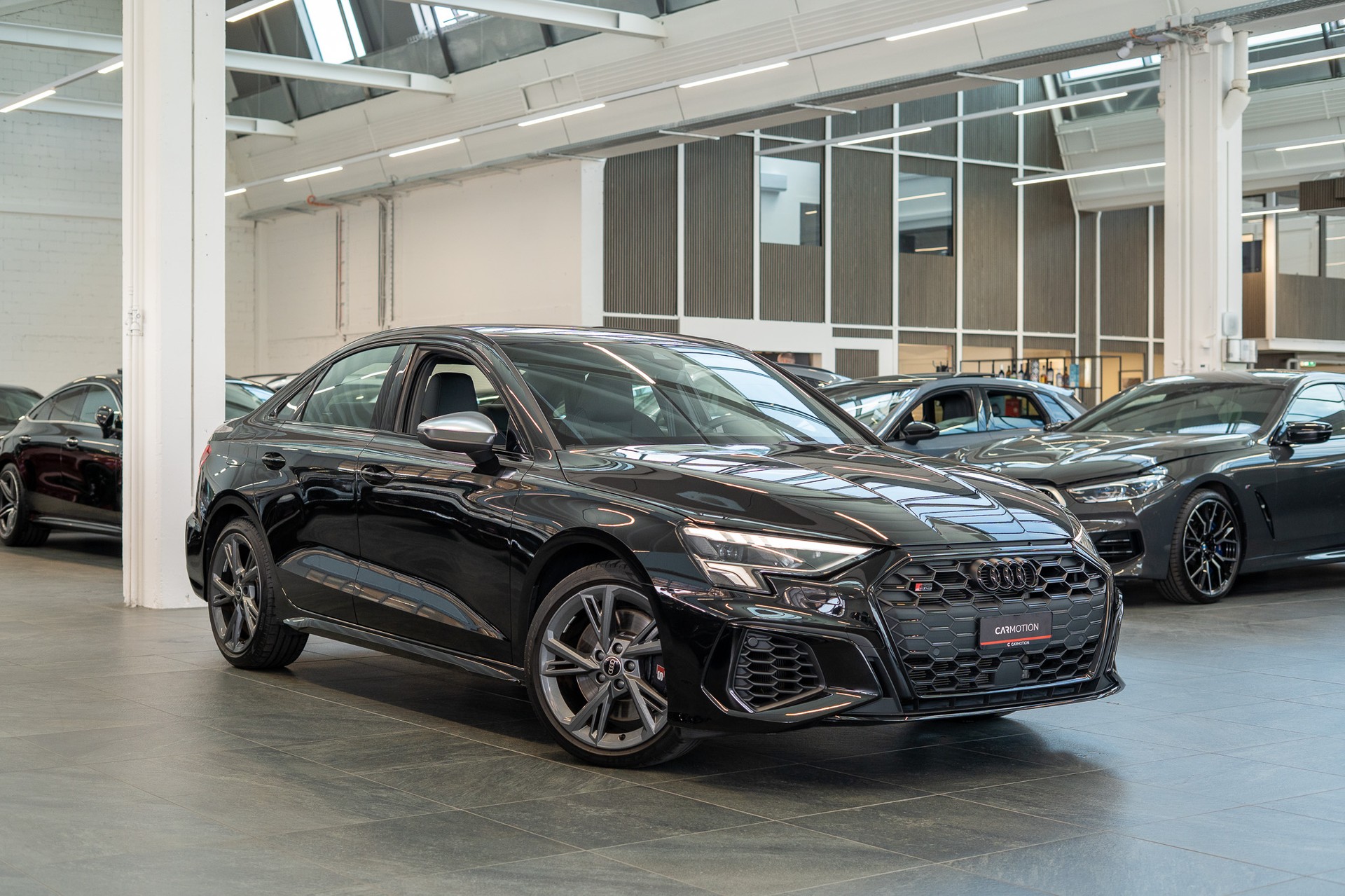AUDI S3 Limousine 2.0 TFSI quattro S-Tronic / Virtual Cockpit / Abstand-tempomat / Sitzheizung-showroom-element-2