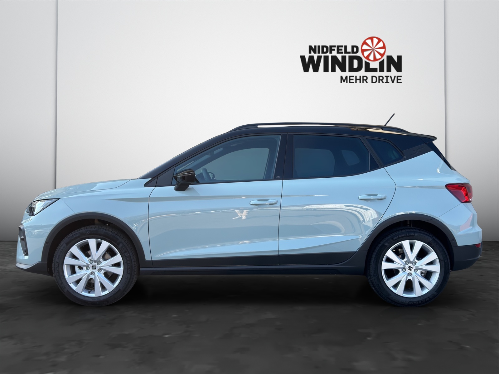SEAT Arona 1.0 TSI 115 Move FR DSG-showroom-element-2