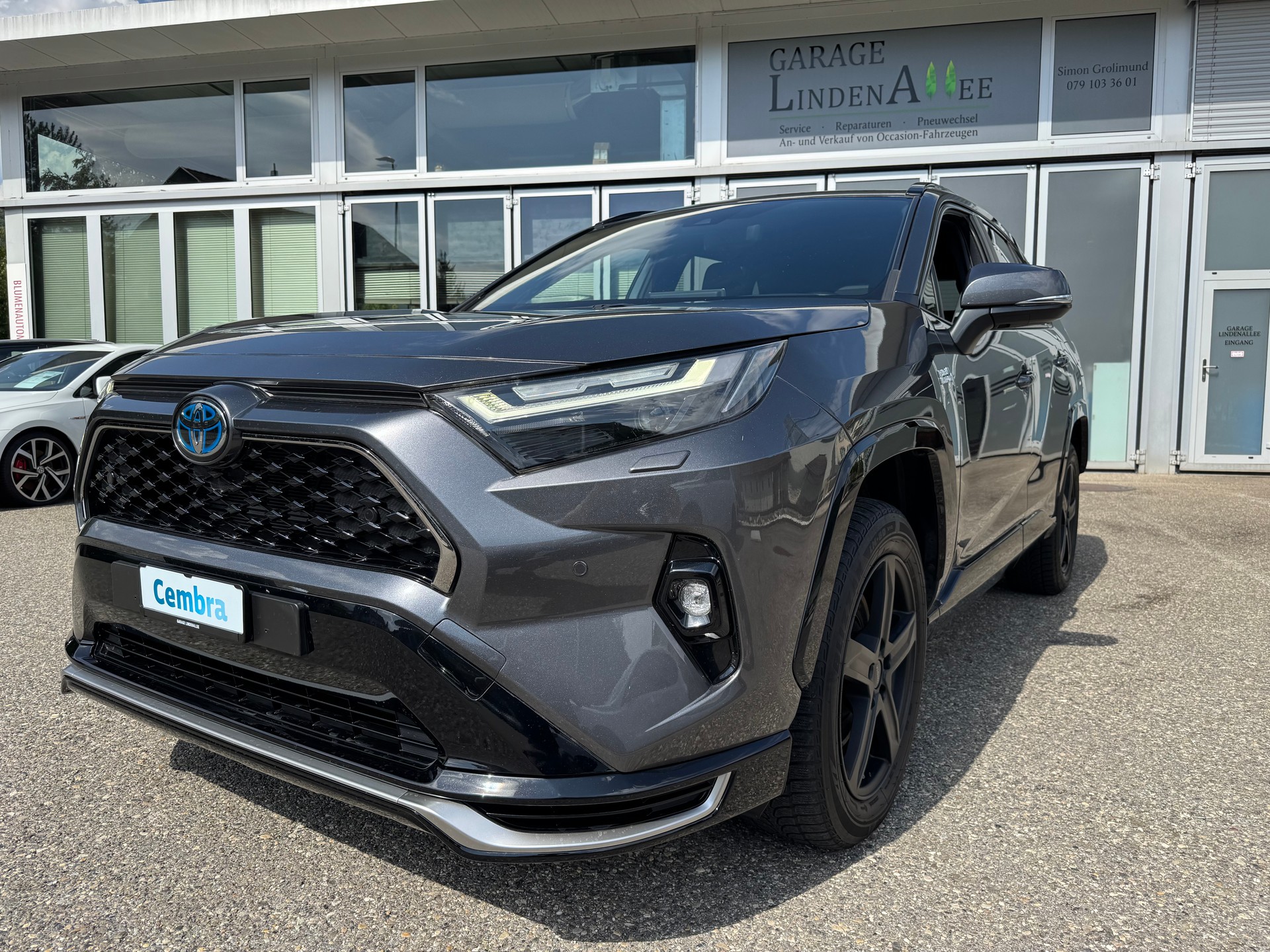 TOYOTA RAV-4 2.5 PHEV Trend e-CVT 4WD-showroom-element-1