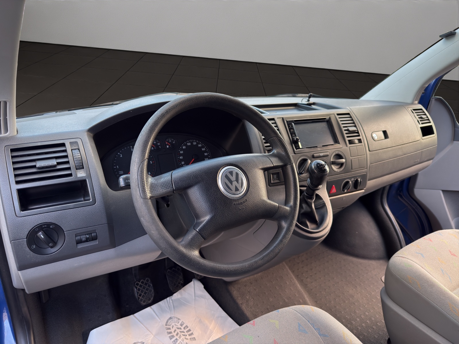 VW T5 Caravelle Trend 2.5TDI PD 4M-image-9