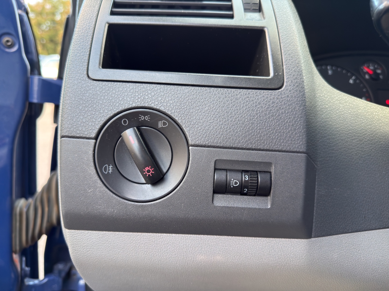 VW T5 Caravelle Trend 2.5TDI PD 4M-image-19