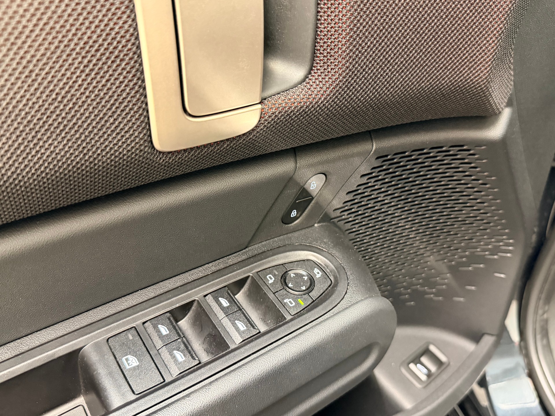 MINI Countryman John Cooper Works ALL4 Steptronic-image-11