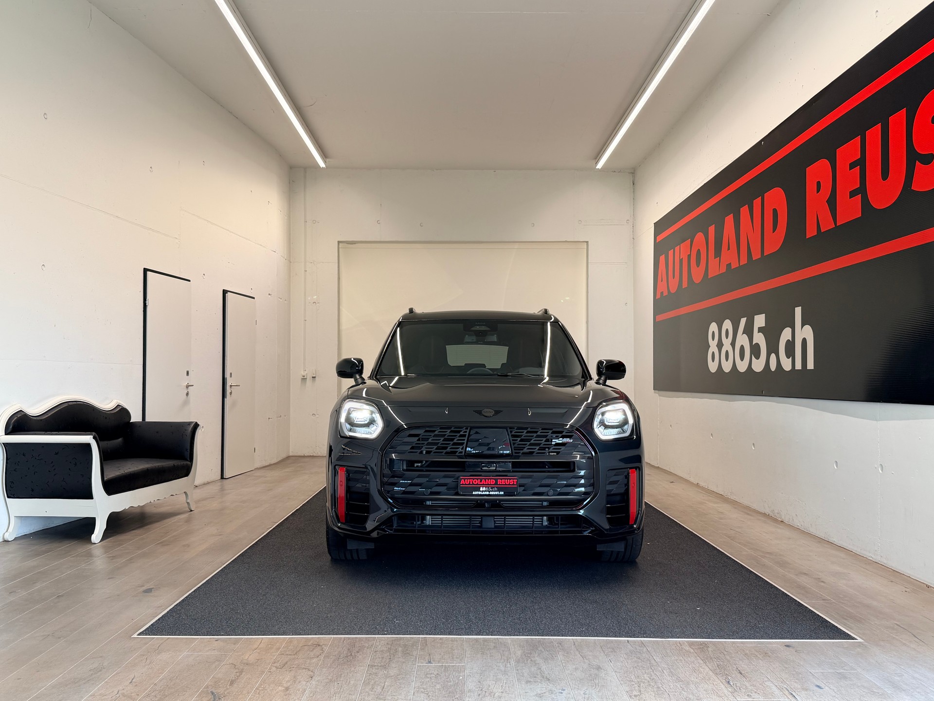MINI Countryman John Cooper Works ALL4 Steptronic-showroom-element-1
