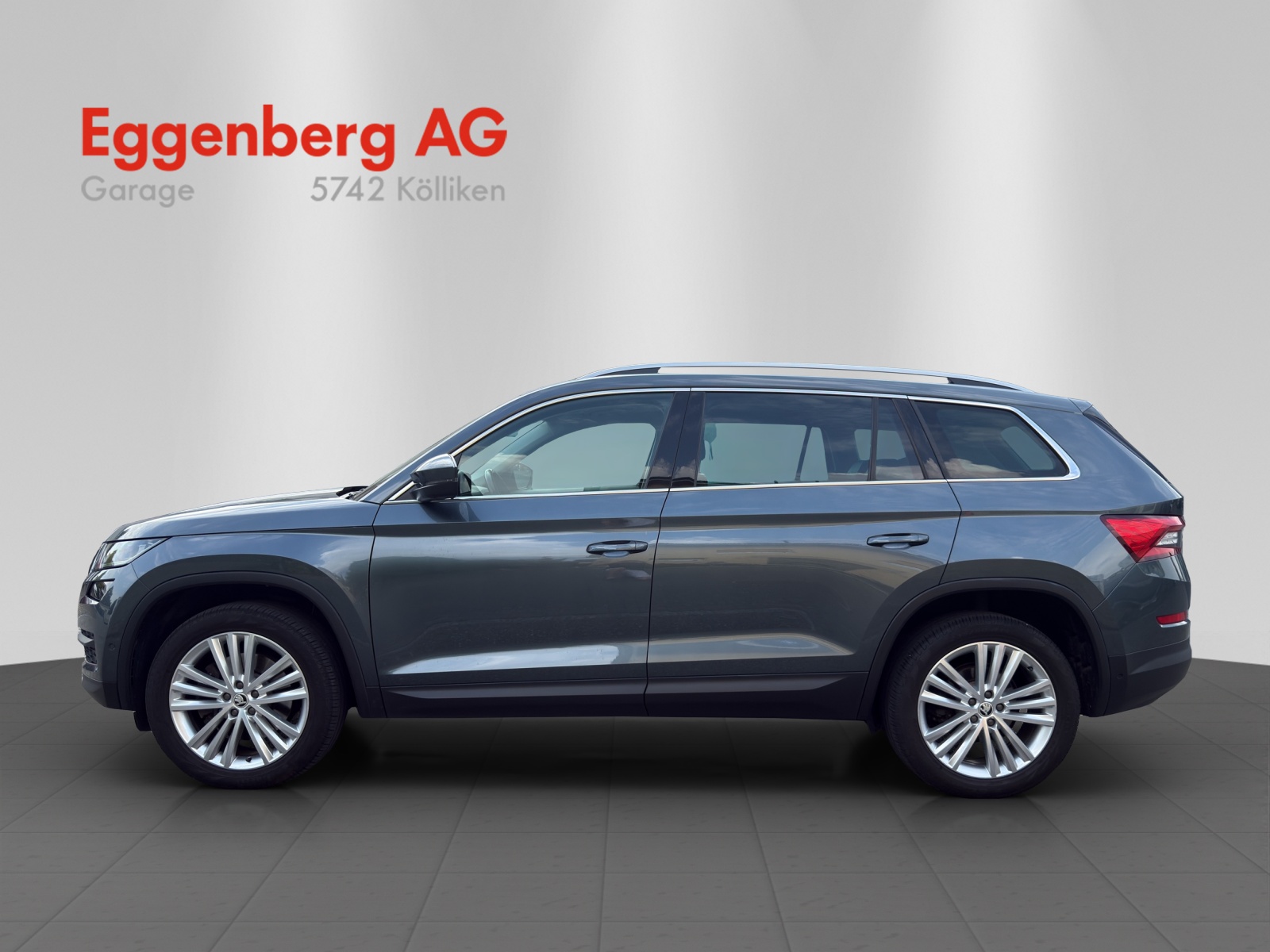 SKODA Kodiaq 2.0 TDI CR Style 4x4 DSG, 7-Sitzer, 8-fach bereift-showroom-element-1
