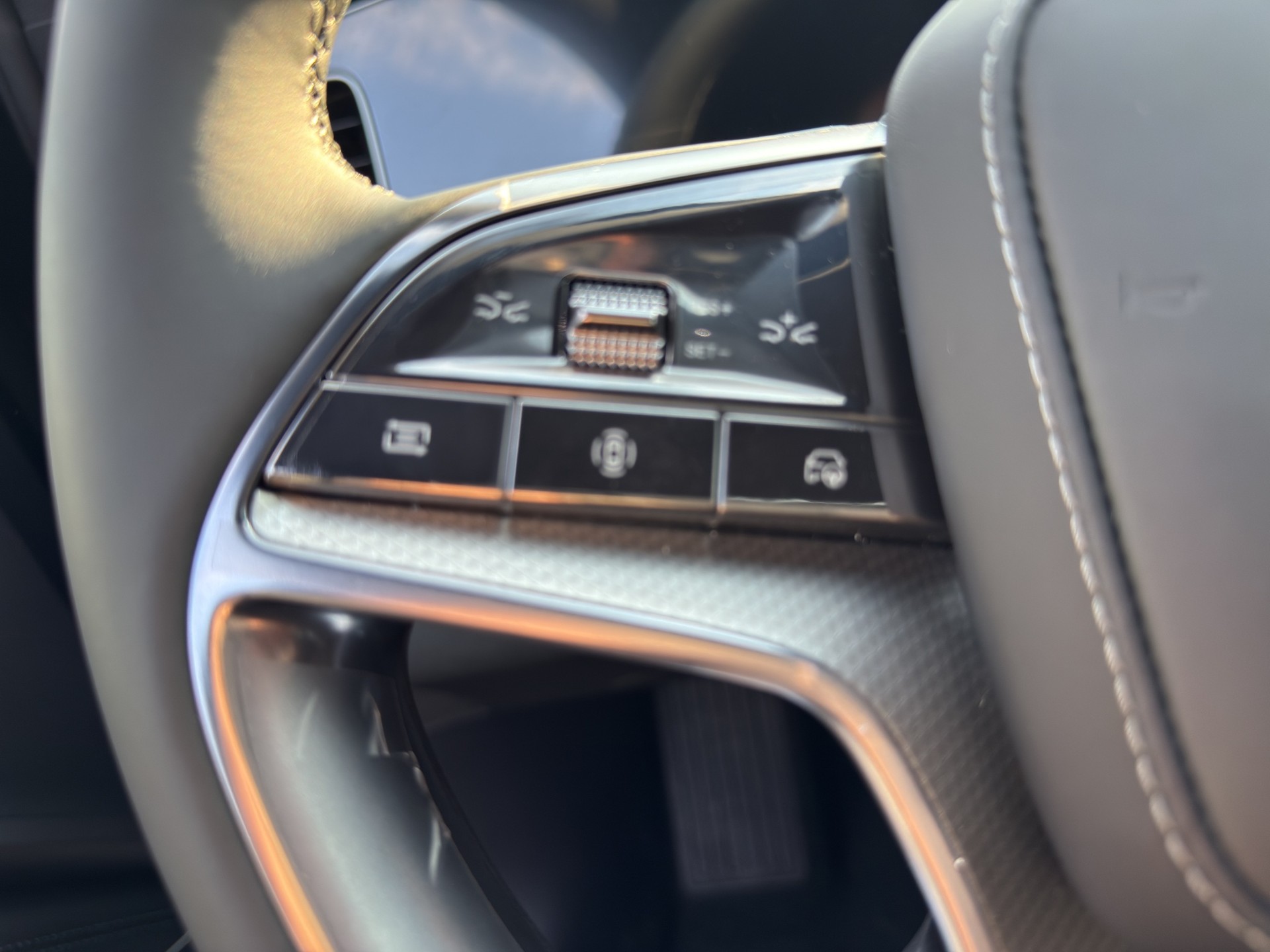 BYD Sealion 7 91,3 kWh Excellence AWD-image-6