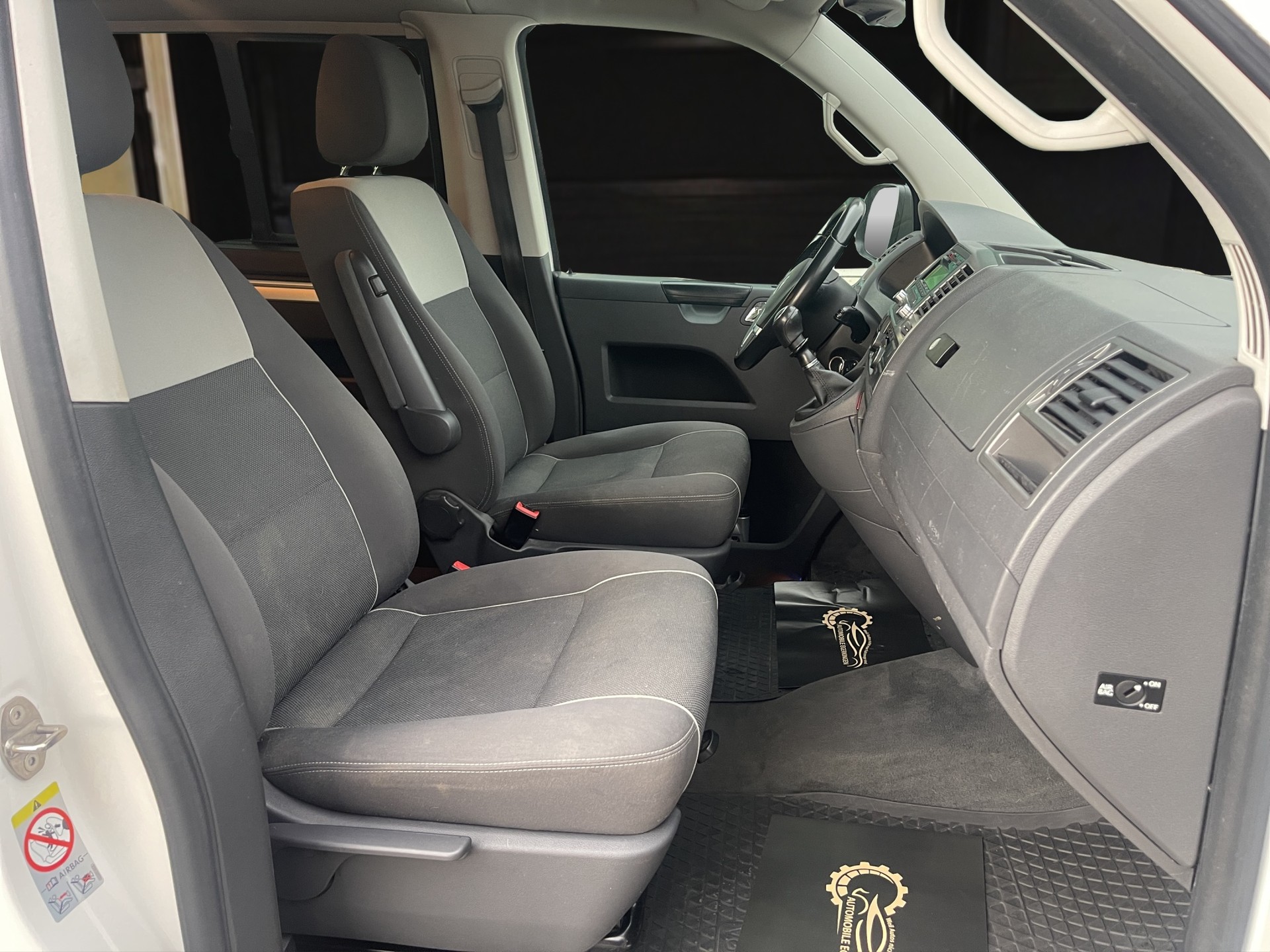 VW T5 Multivan 2.0 TDI CR Startline JOY-image-9
