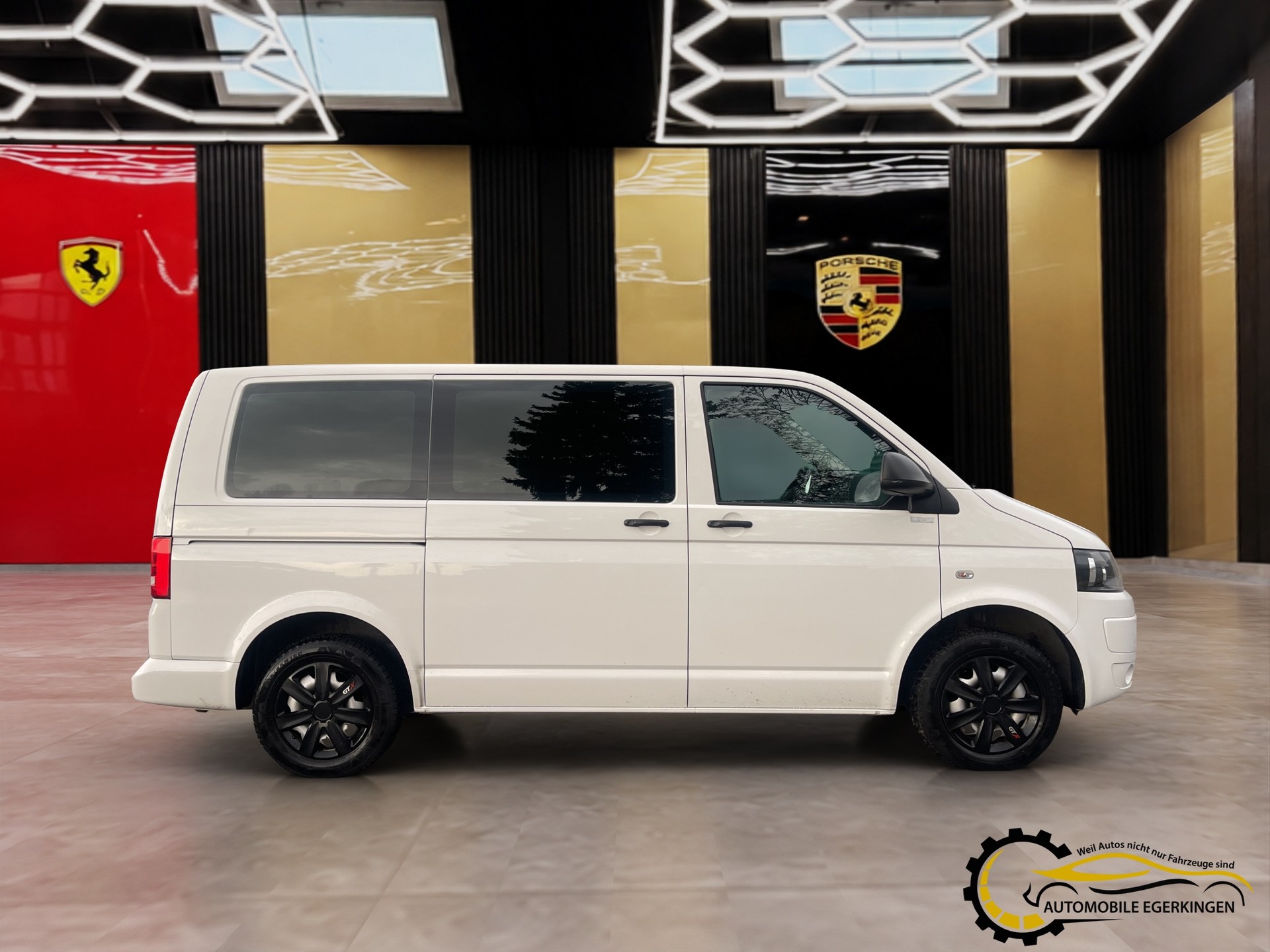 VW T5 Multivan 2.0 TDI CR Startline JOY-showroom-element-3