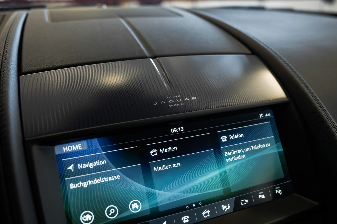 JAGUAR F-Type Coupé 2.0 I4 R-Dynamic Automatik-image-20