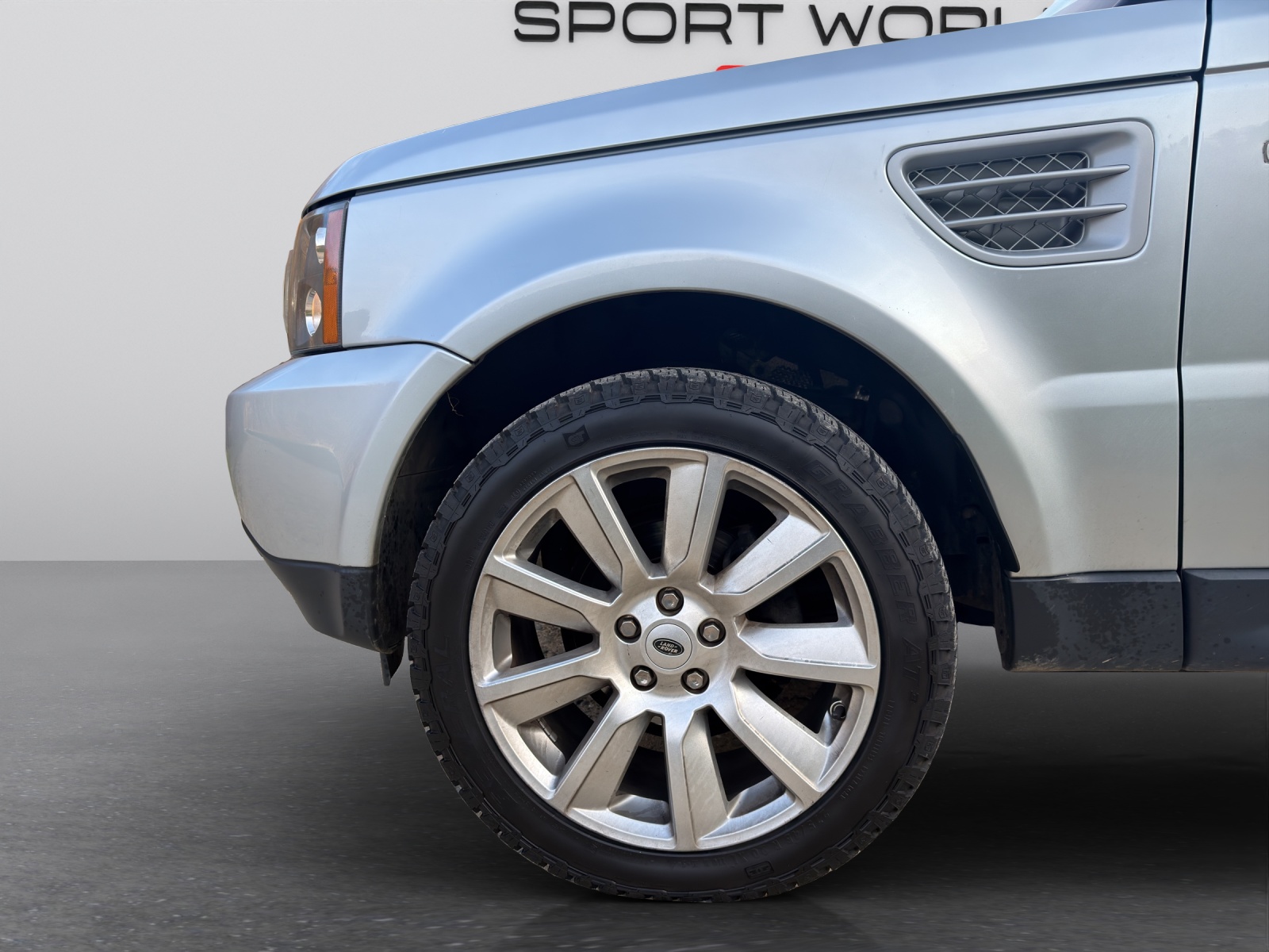 LAND ROVER Range Rover Sport 2.7 Td6 HSE Automatic-image-26