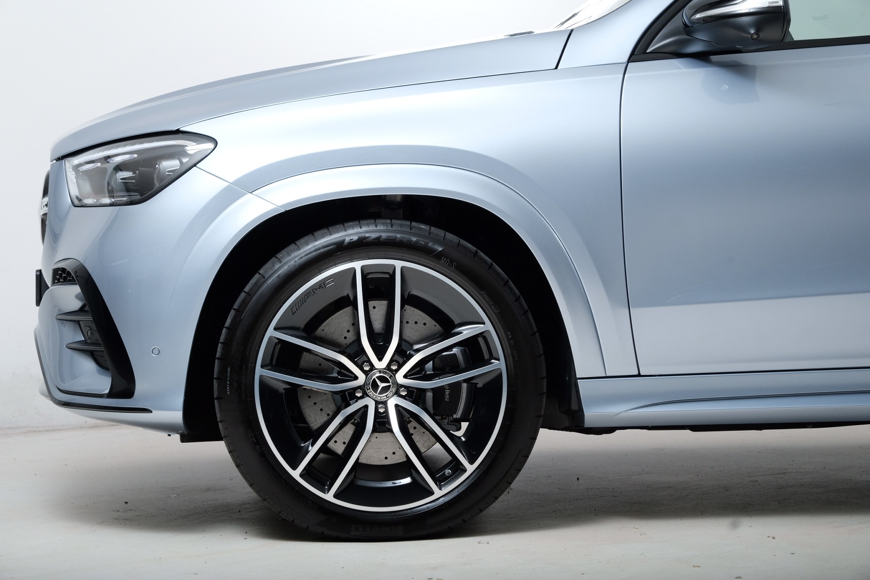 MERCEDES-BENZ GLE 450 AMG Line 4Matic V167-showroom-element-2