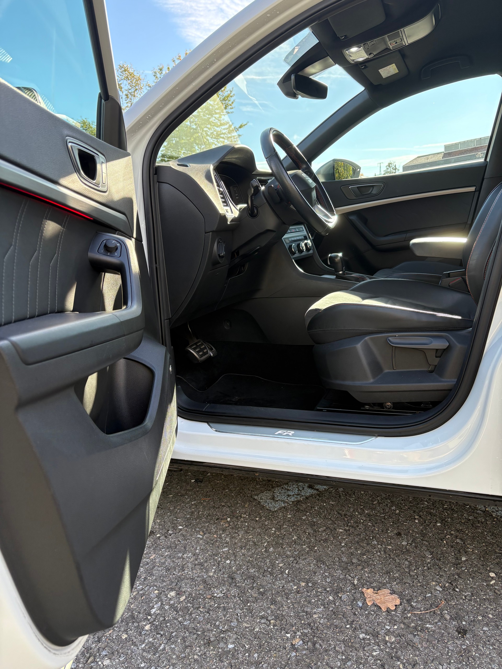 SEAT 2.0 TDI Hola FR 4Drive DSG-image-9