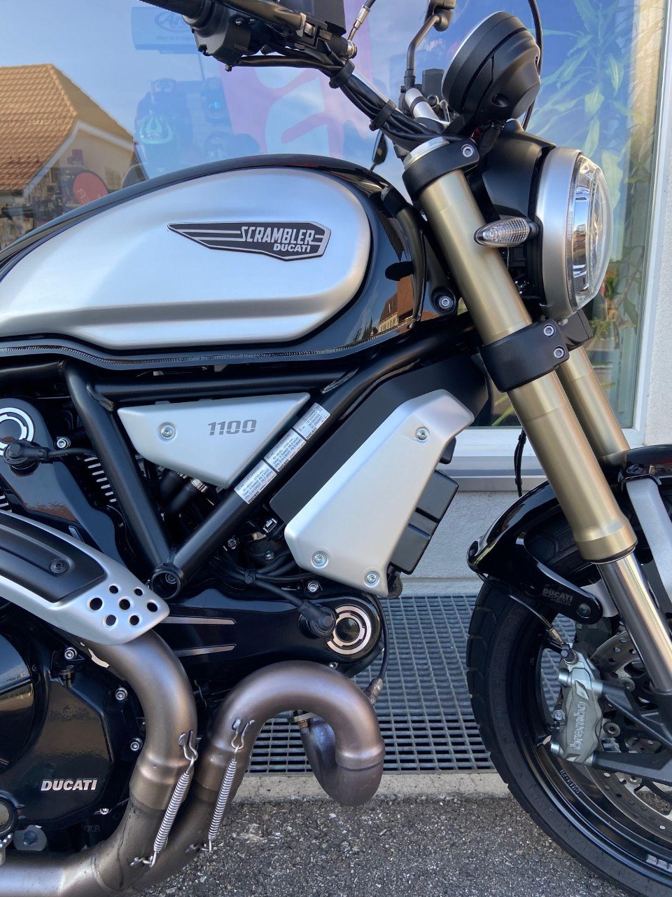 DUCATI 1100 Scrambler-image-2