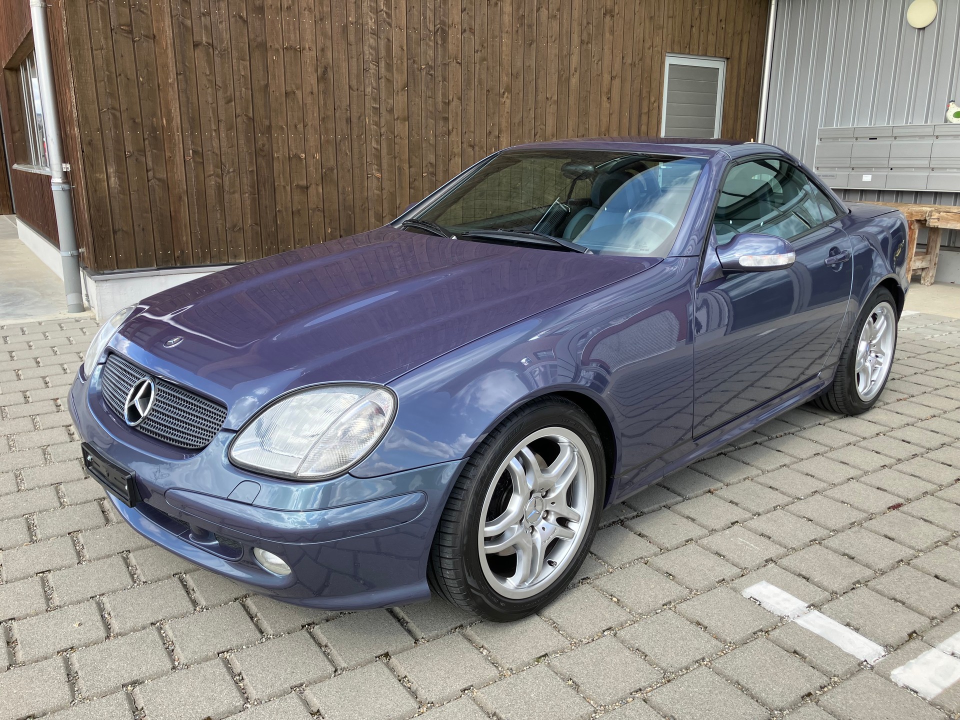 MERCEDES-BENZ SLK 320