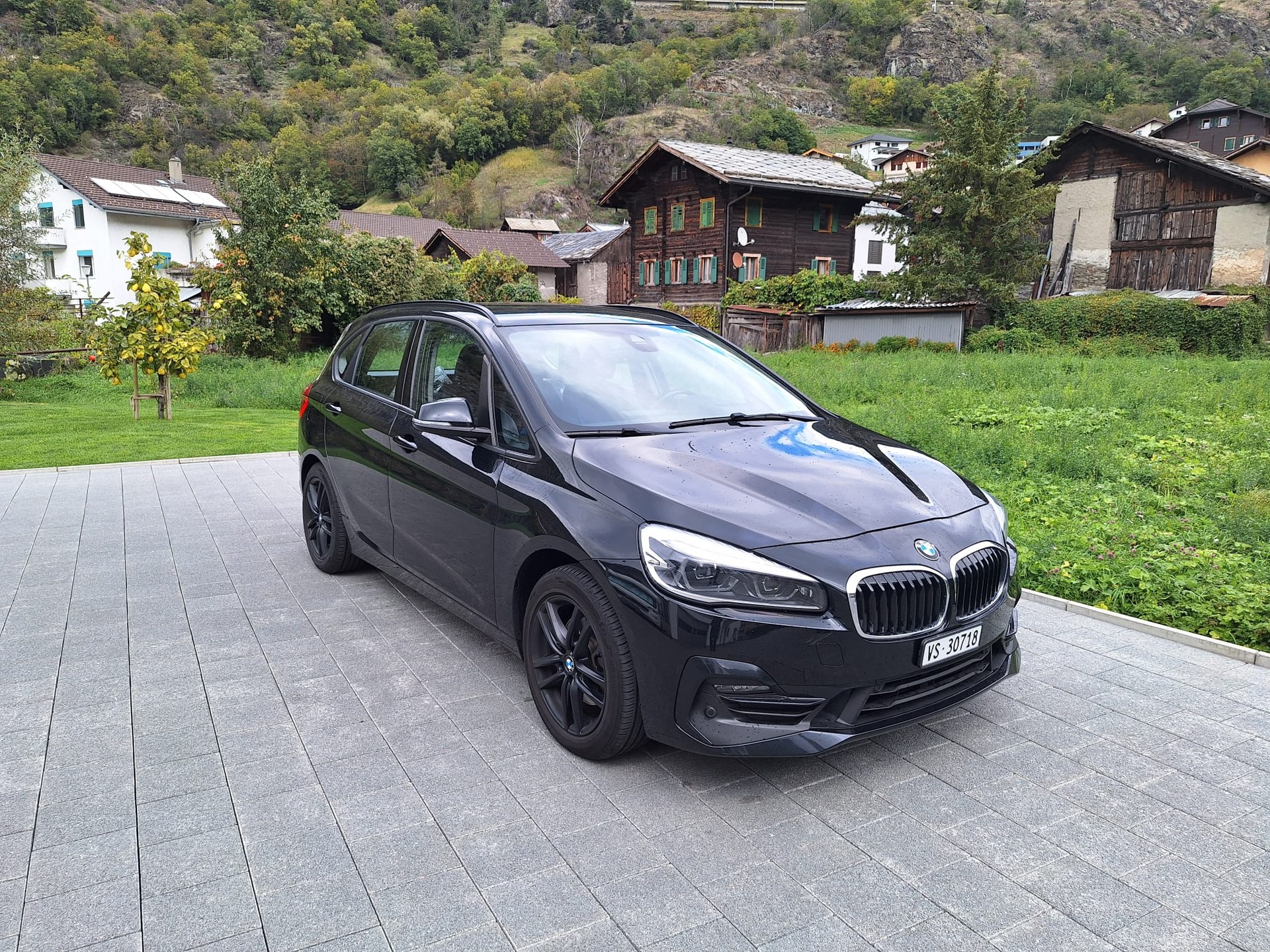 BMW 218d xDrive Active Tourer Steptronic Sport Line