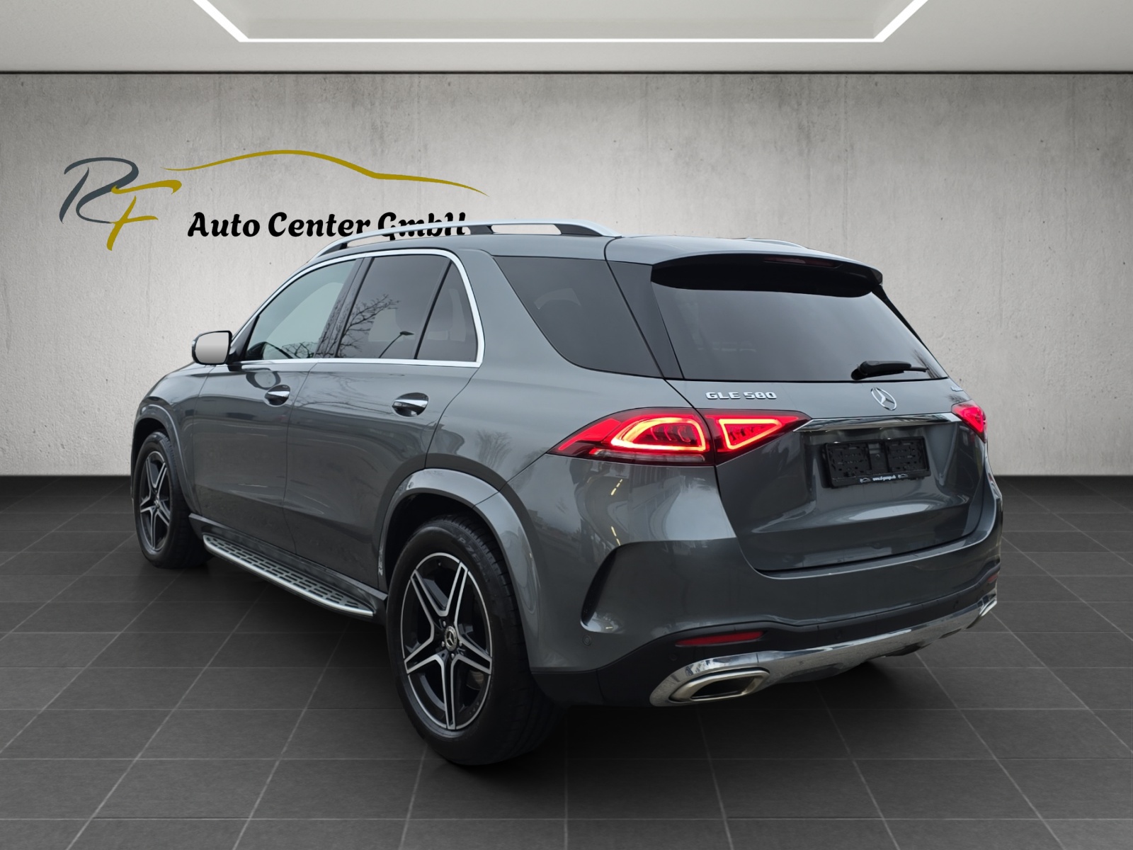 MERCEDES-BENZ GLE 580 4Matic AMG Line 9G-Tronic-image-5