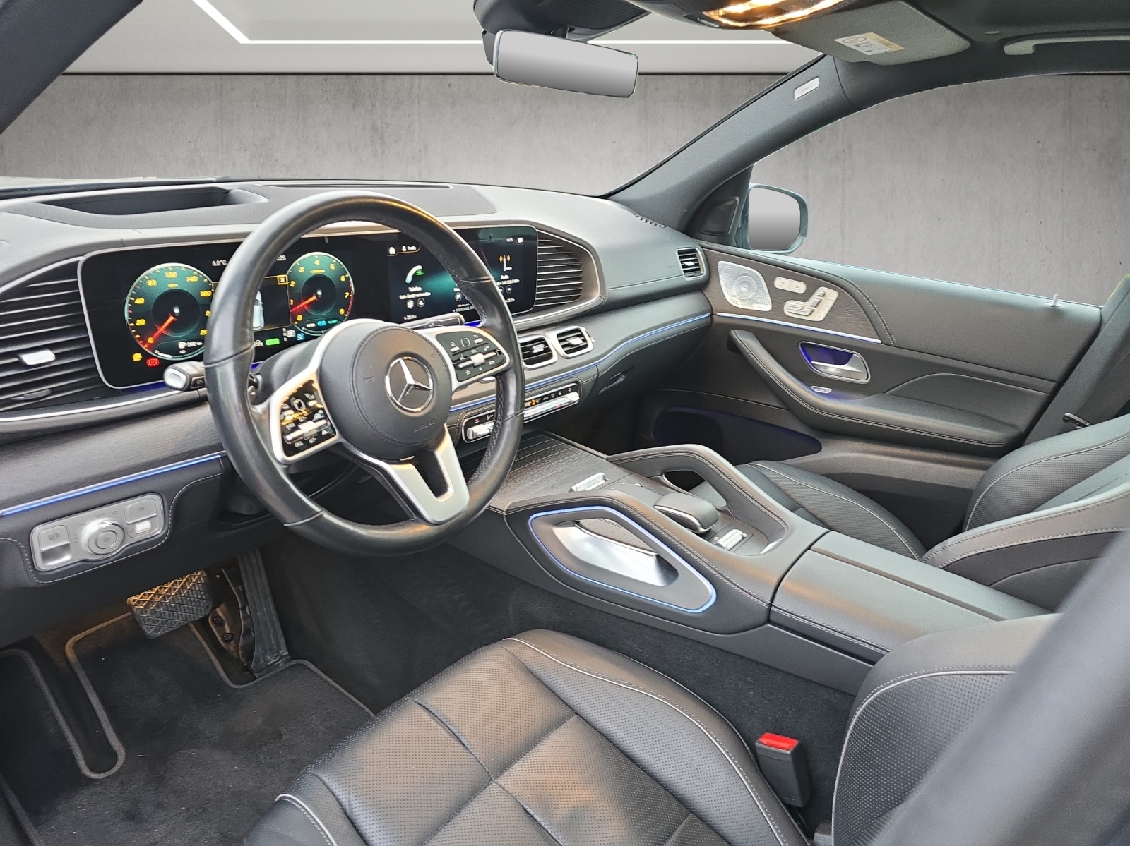 MERCEDES-BENZ GLE 580 4Matic AMG Line 9G-Tronic-image-9