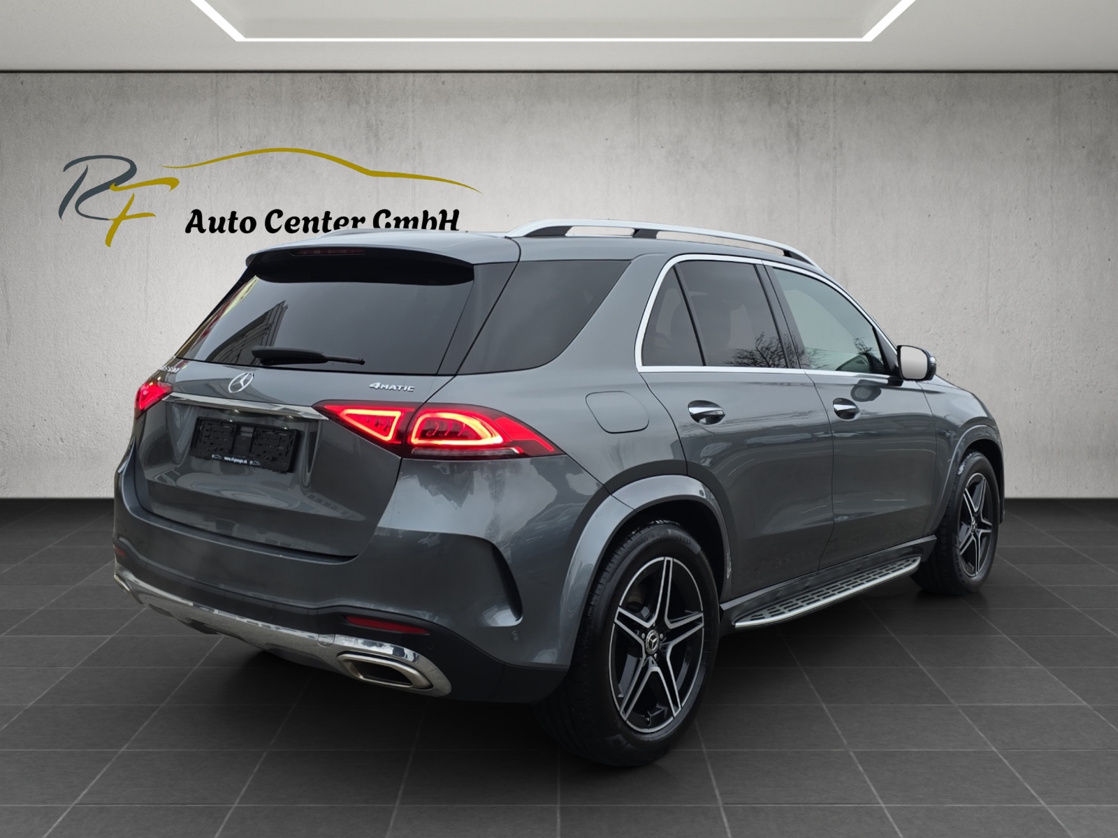 MERCEDES-BENZ GLE 580 4Matic AMG Line 9G-Tronic-image-4