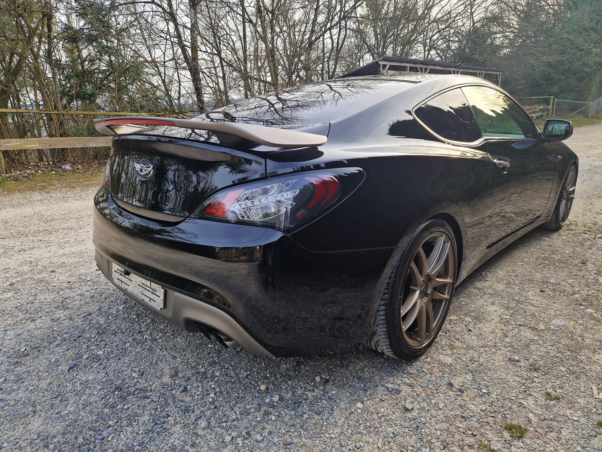 HYUNDAI Genesis 2.0 Turbo-image-2