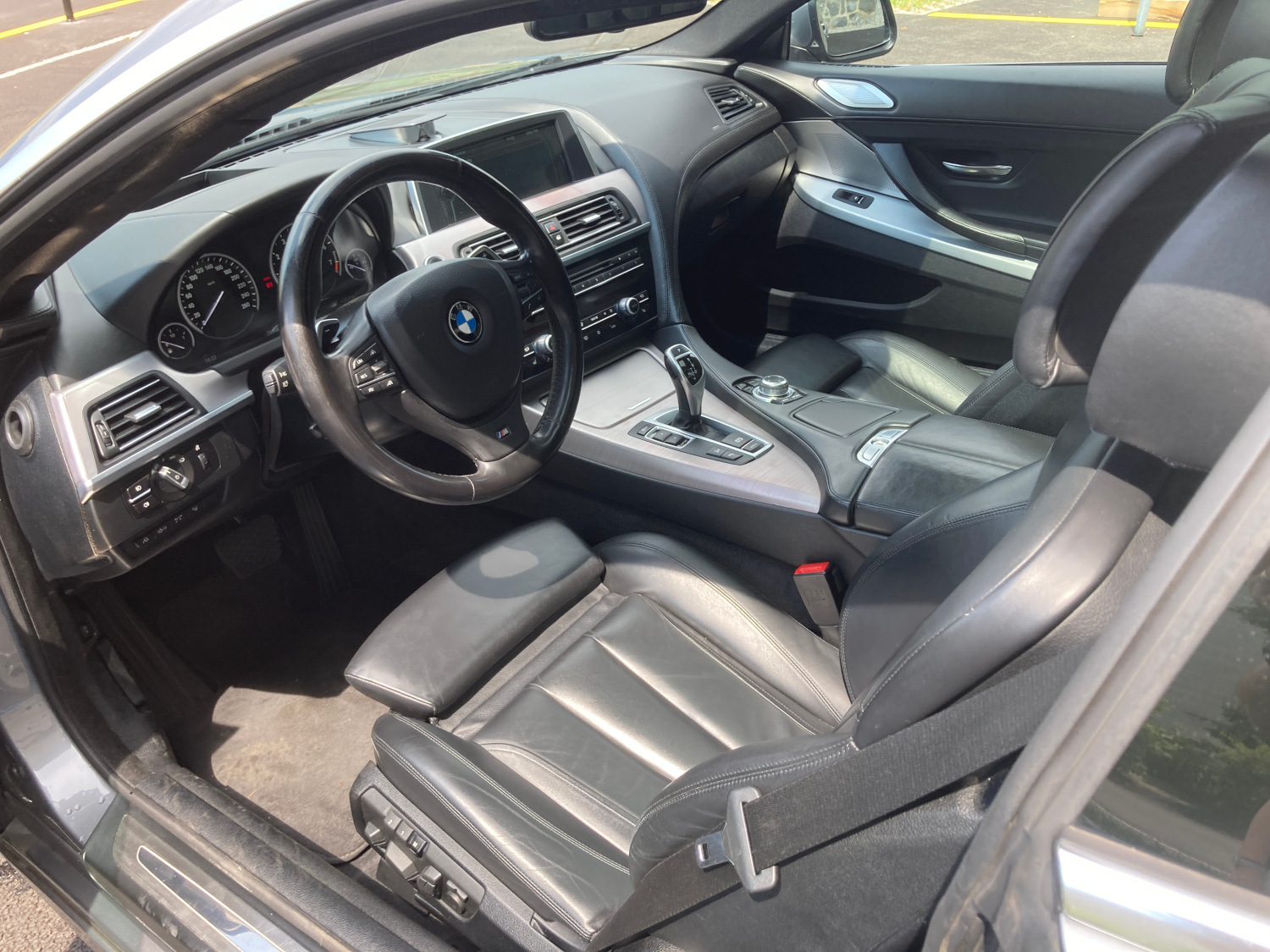 BMW 650i Coupé xDrive-image-11