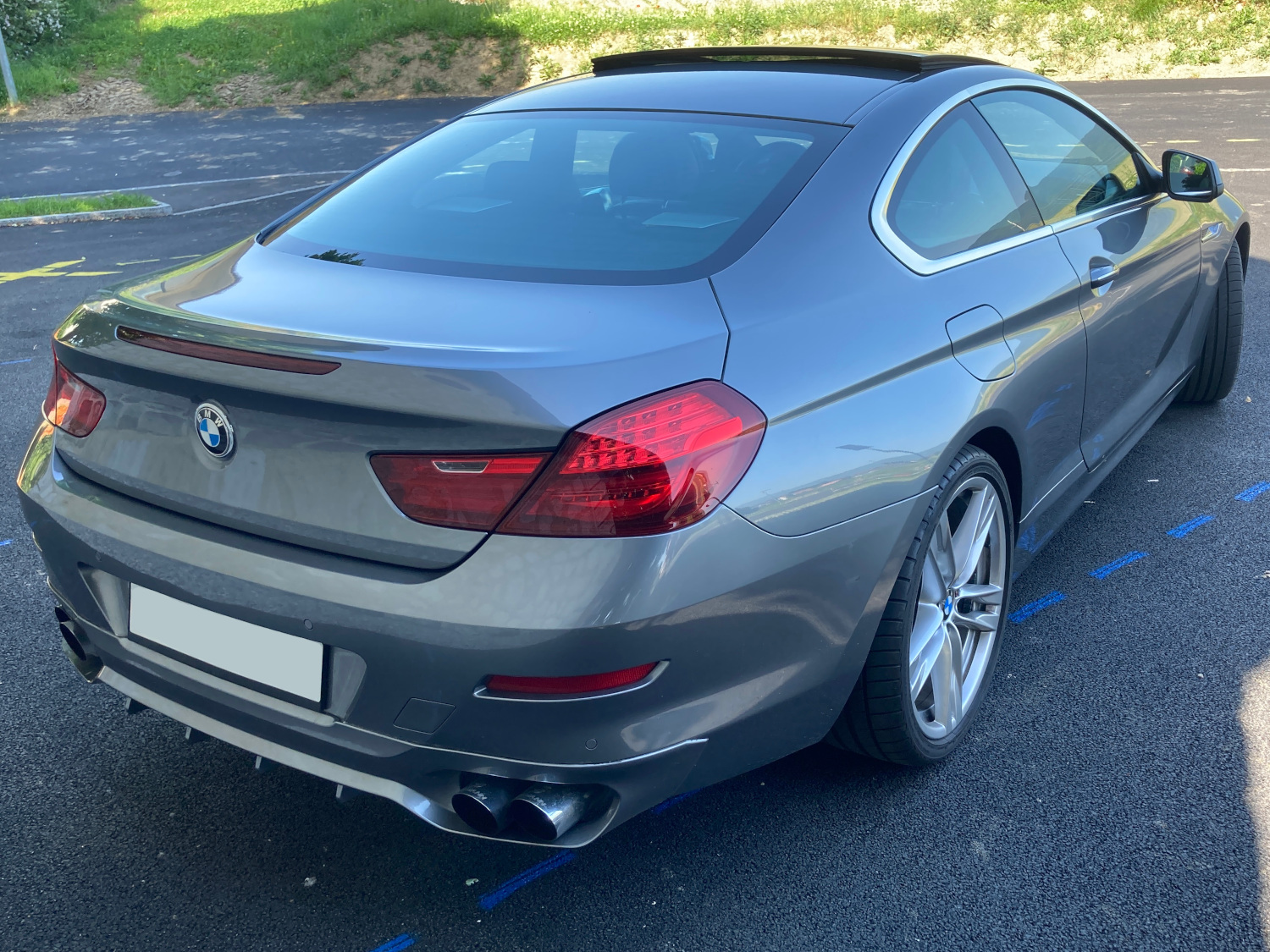 BMW 650i Coupé xDrive-image-2