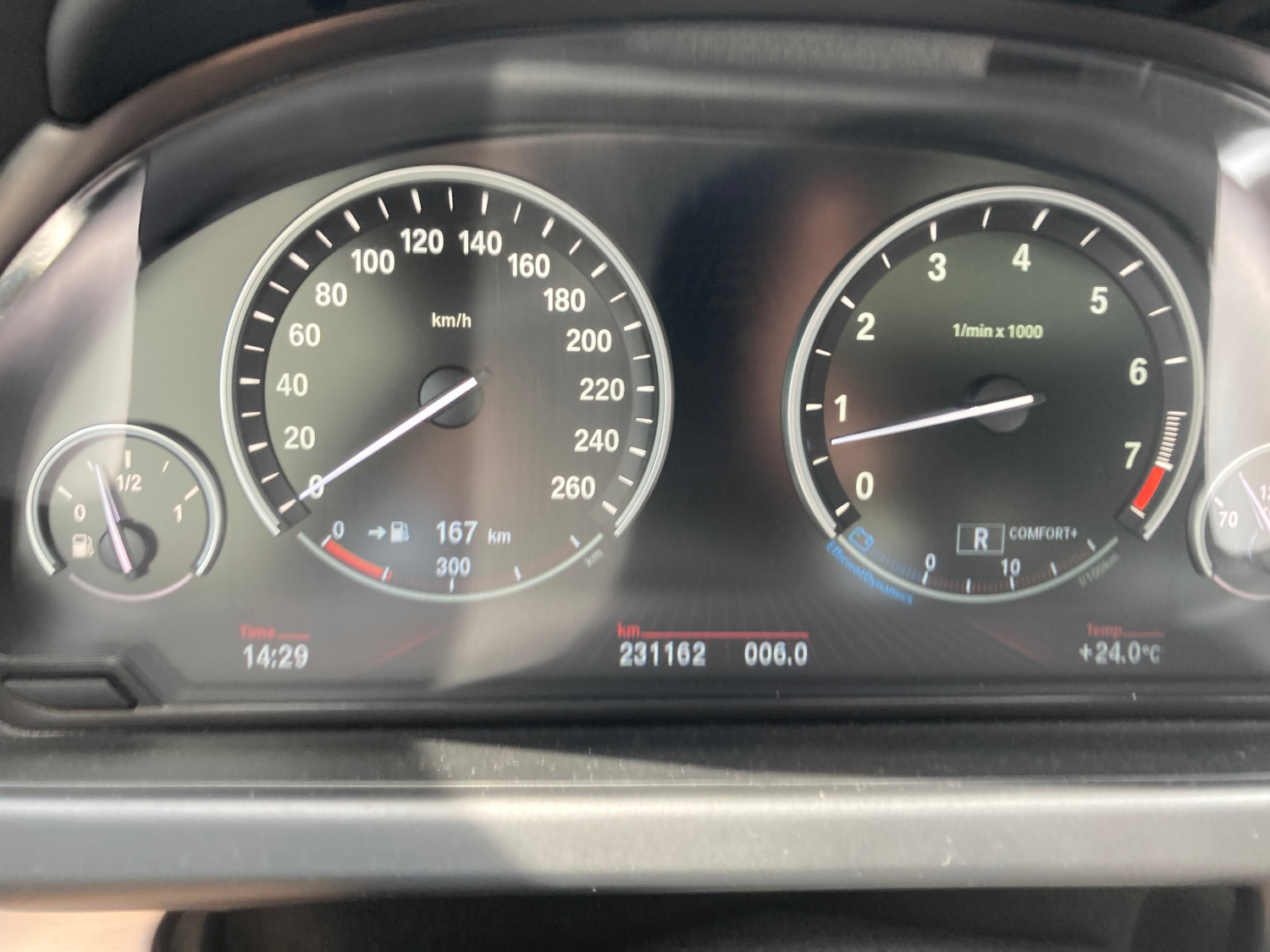 BMW 650i Coupé xDrive-image-15