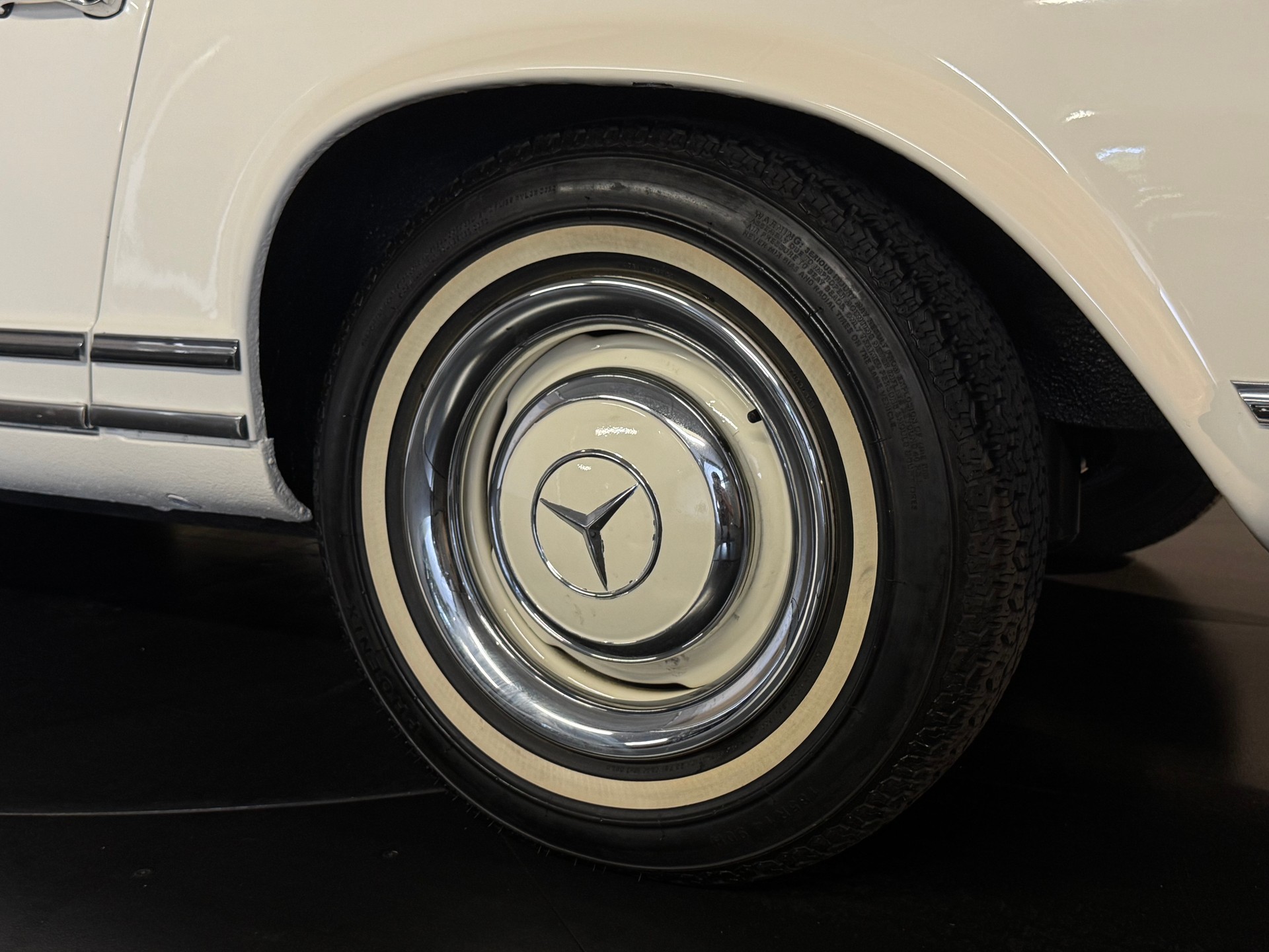 MERCEDES-BENZ 230 SL Pagoda-image-14