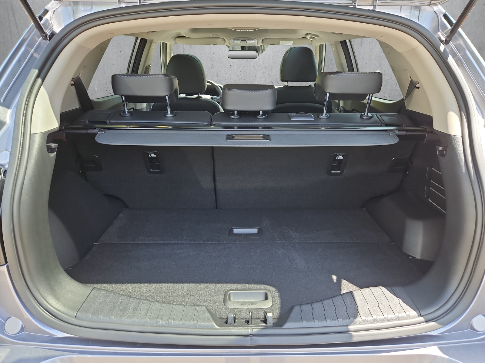 KGM-SsangYong Tivoli 1.5 T-Gdi Titanium 4WD-image-13