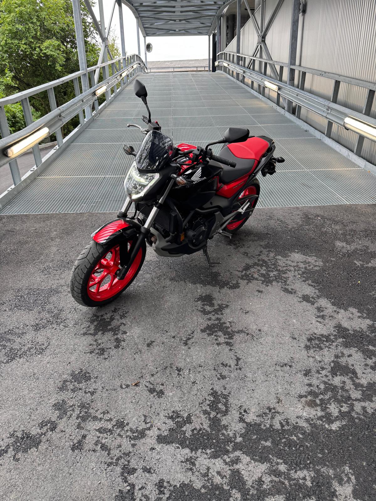 HONDA NC 750 S DCT ABS-image-1