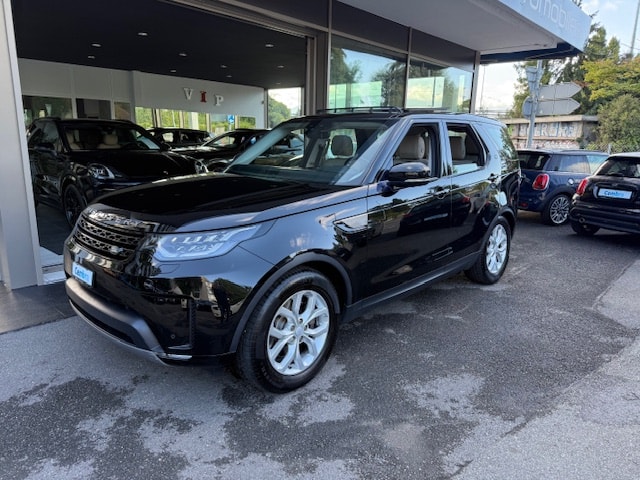 LAND ROVER Discovery 3.0 Si6 SE Automatic-image-1