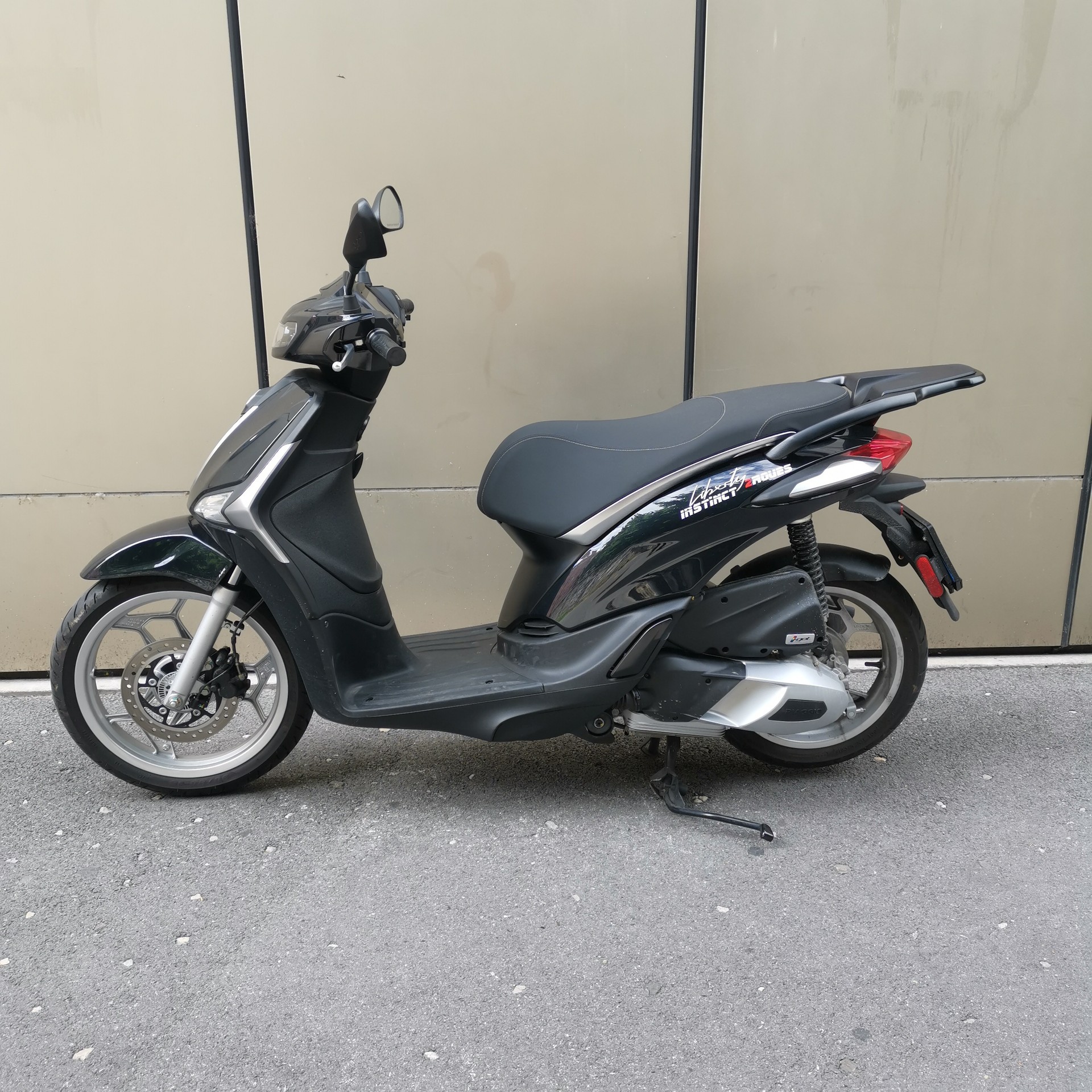 PIAGGIO Liberty 125 E5+-image-1