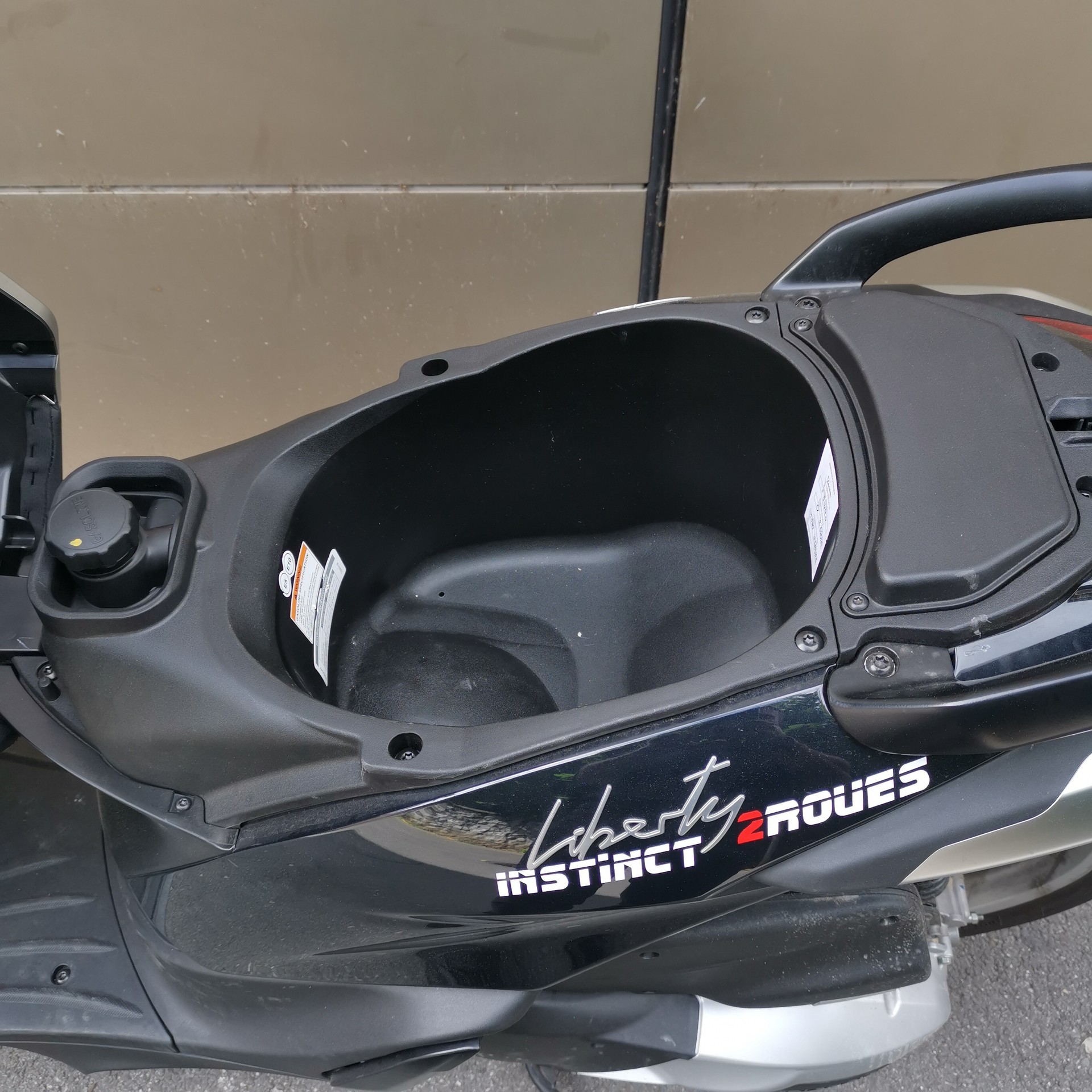 PIAGGIO Liberty 125 E5+-image-4