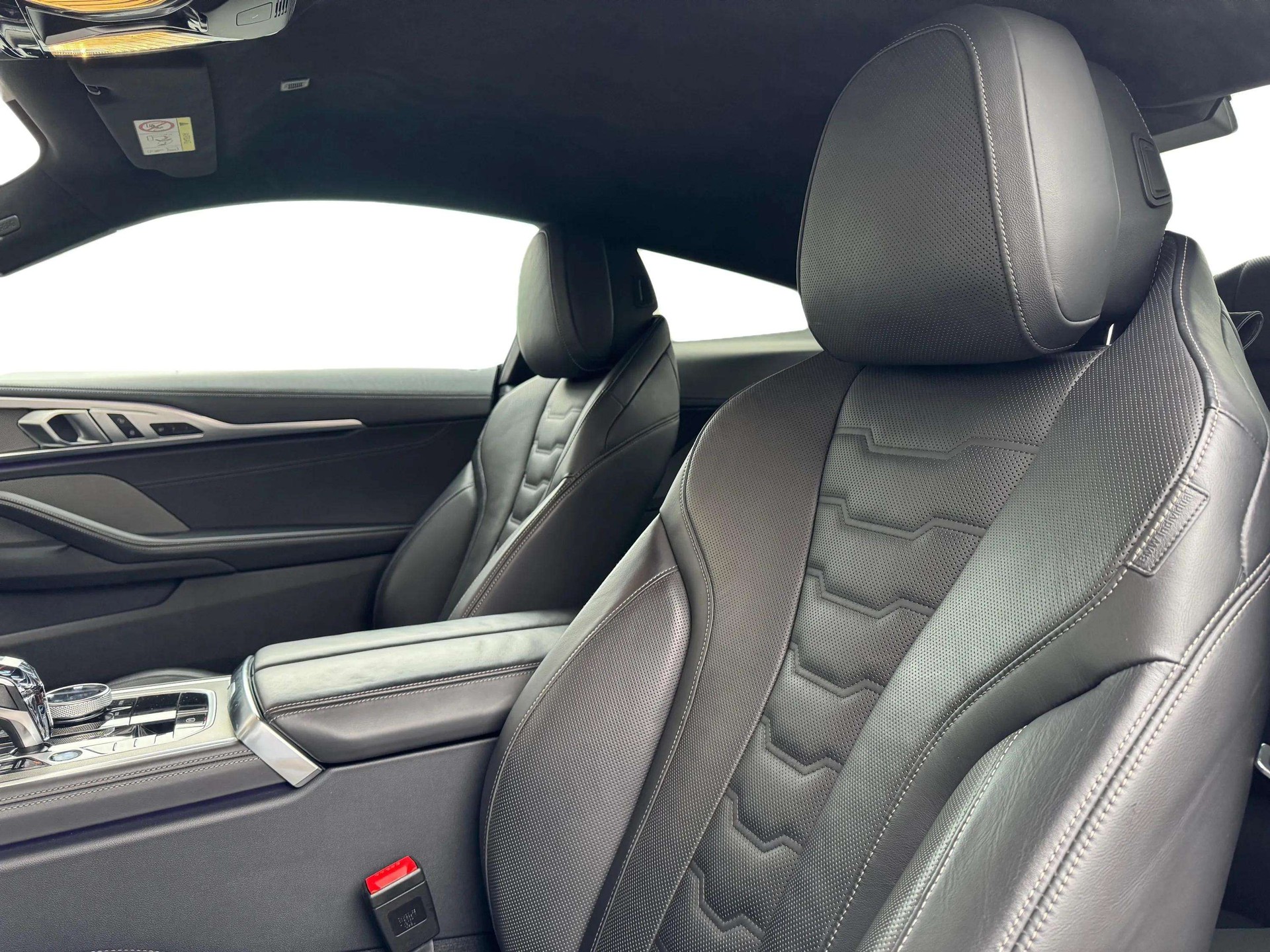 BMW M850i xDrive Steptronic-image-11
