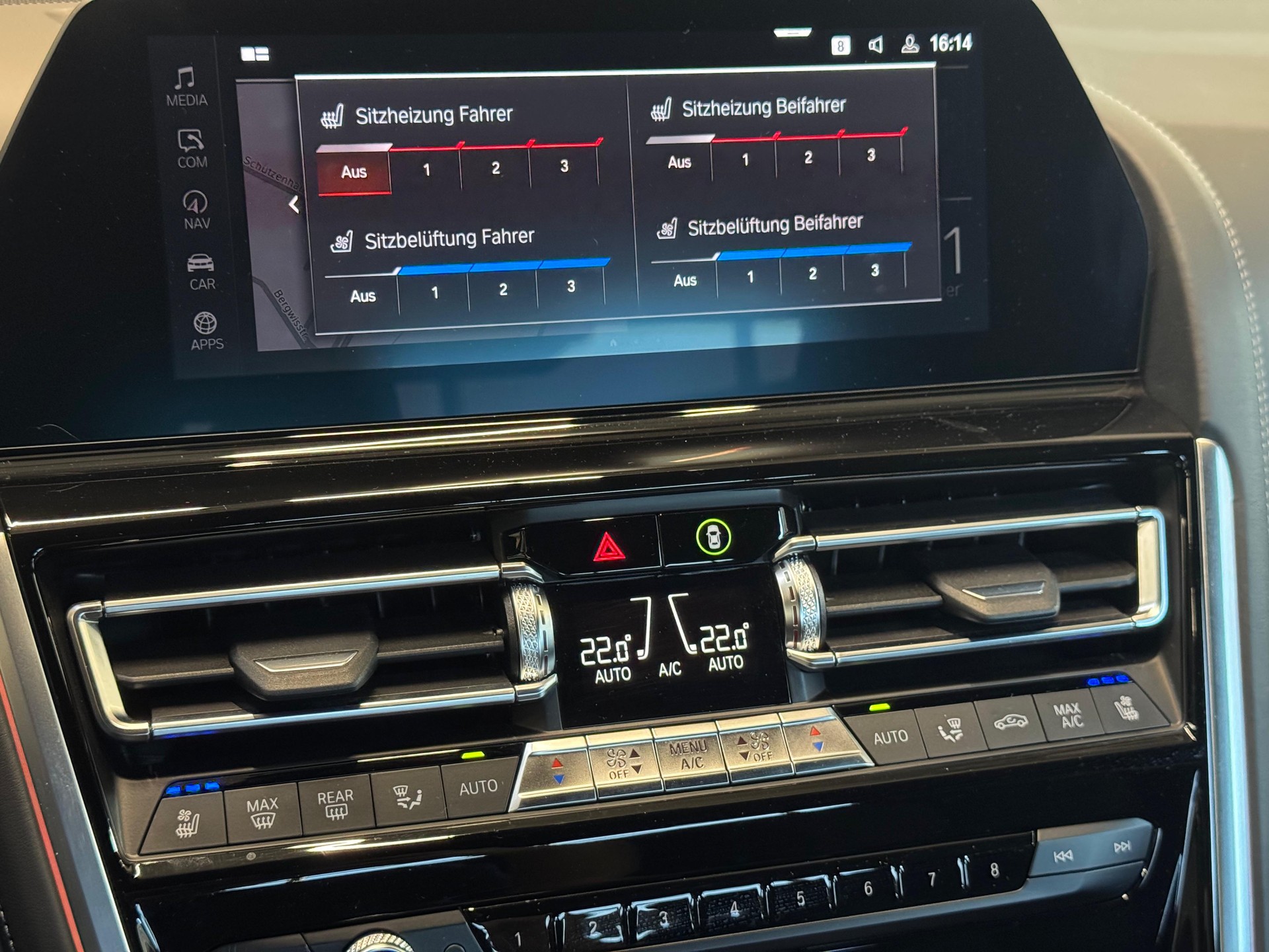 BMW M850i xDrive Steptronic-image-17