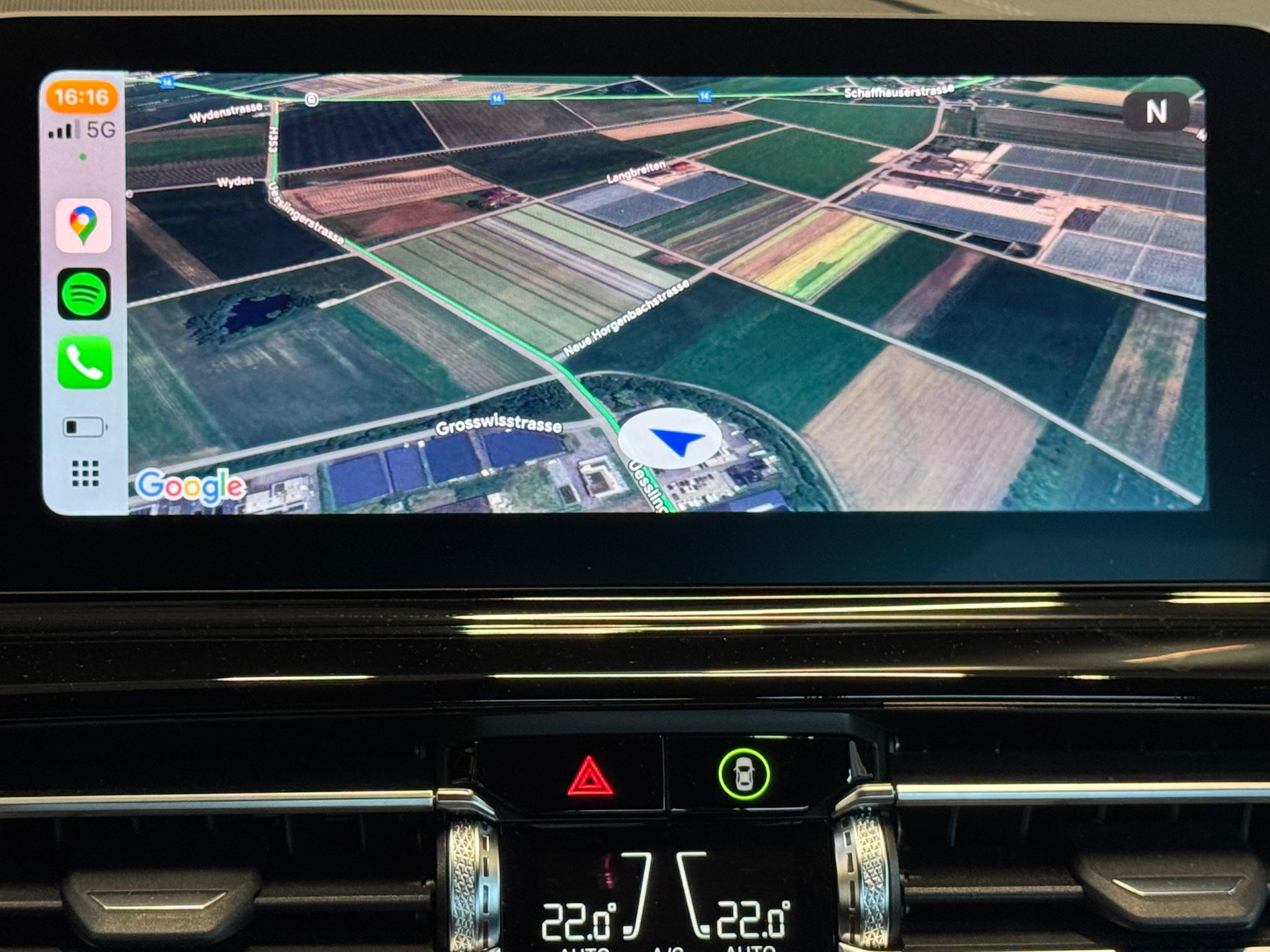 BMW M850i xDrive Steptronic-image-23