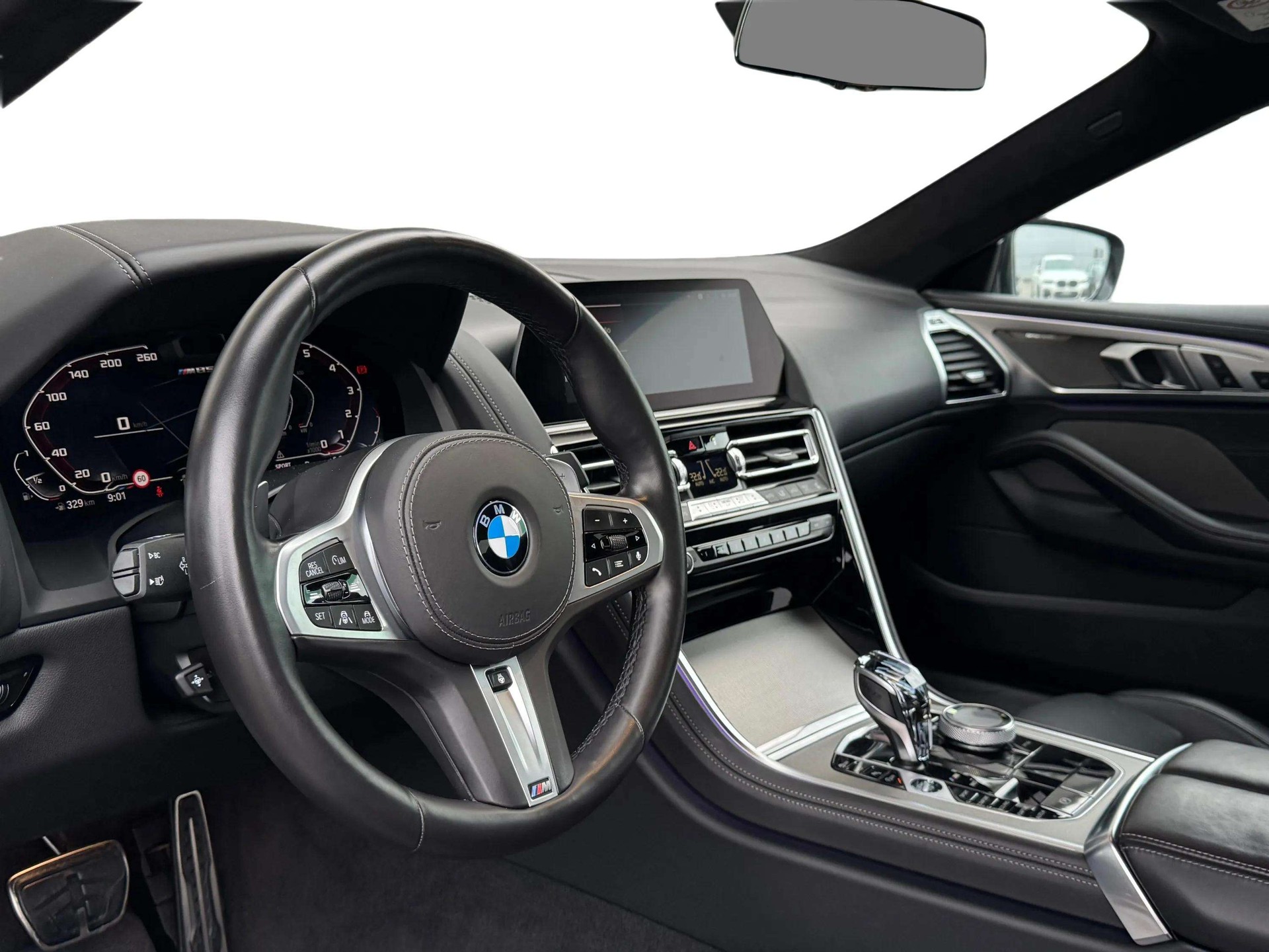 BMW M850i xDrive Steptronic-image-9
