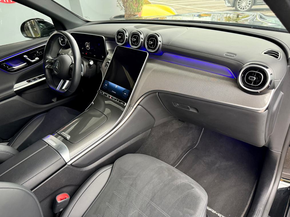 MERCEDES-BENZ GLC 300 d 4Matic AMG Line 9G-Tronic-image-8