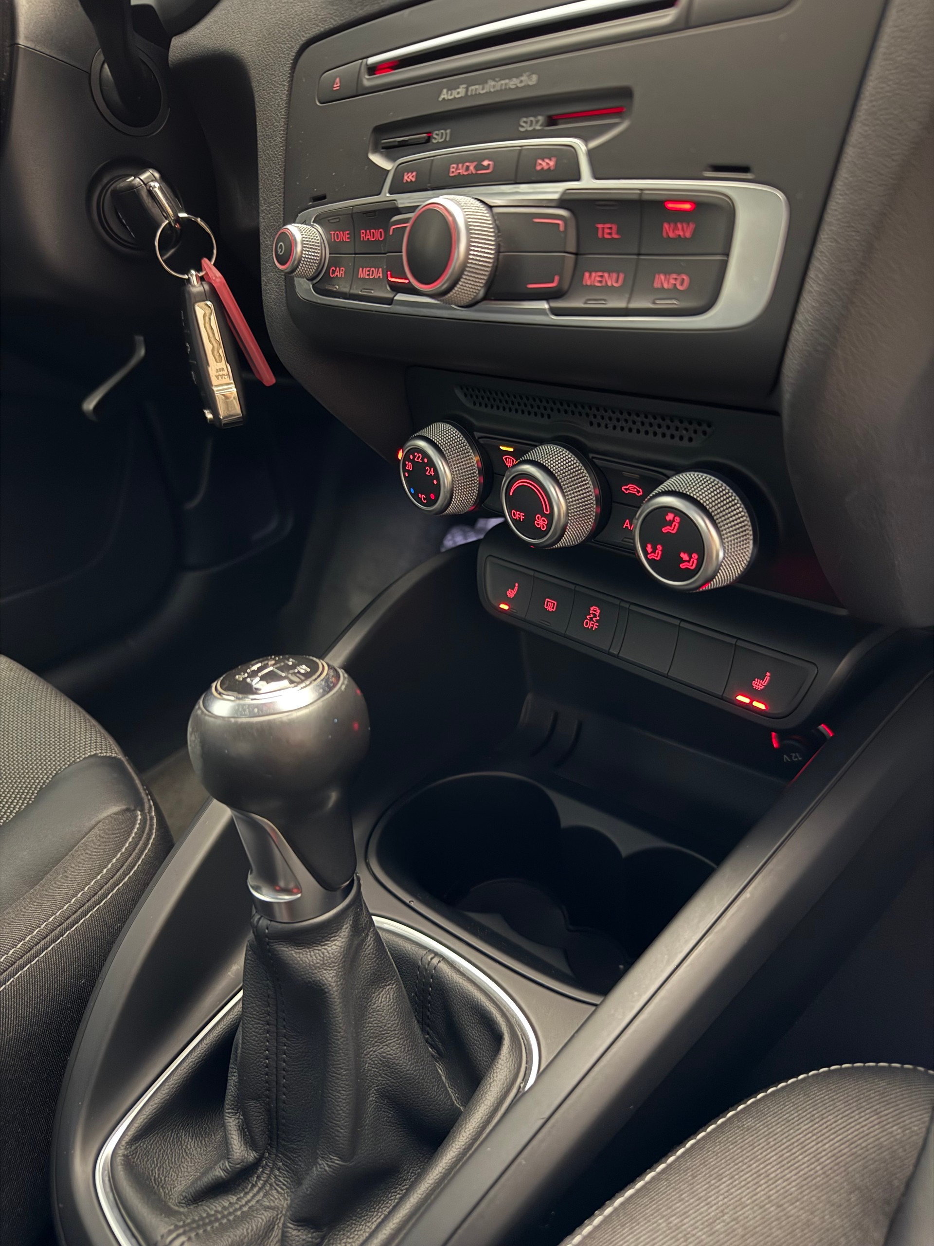 AUDI A1 Sportback 1.0 TFSI Sport-image-9
