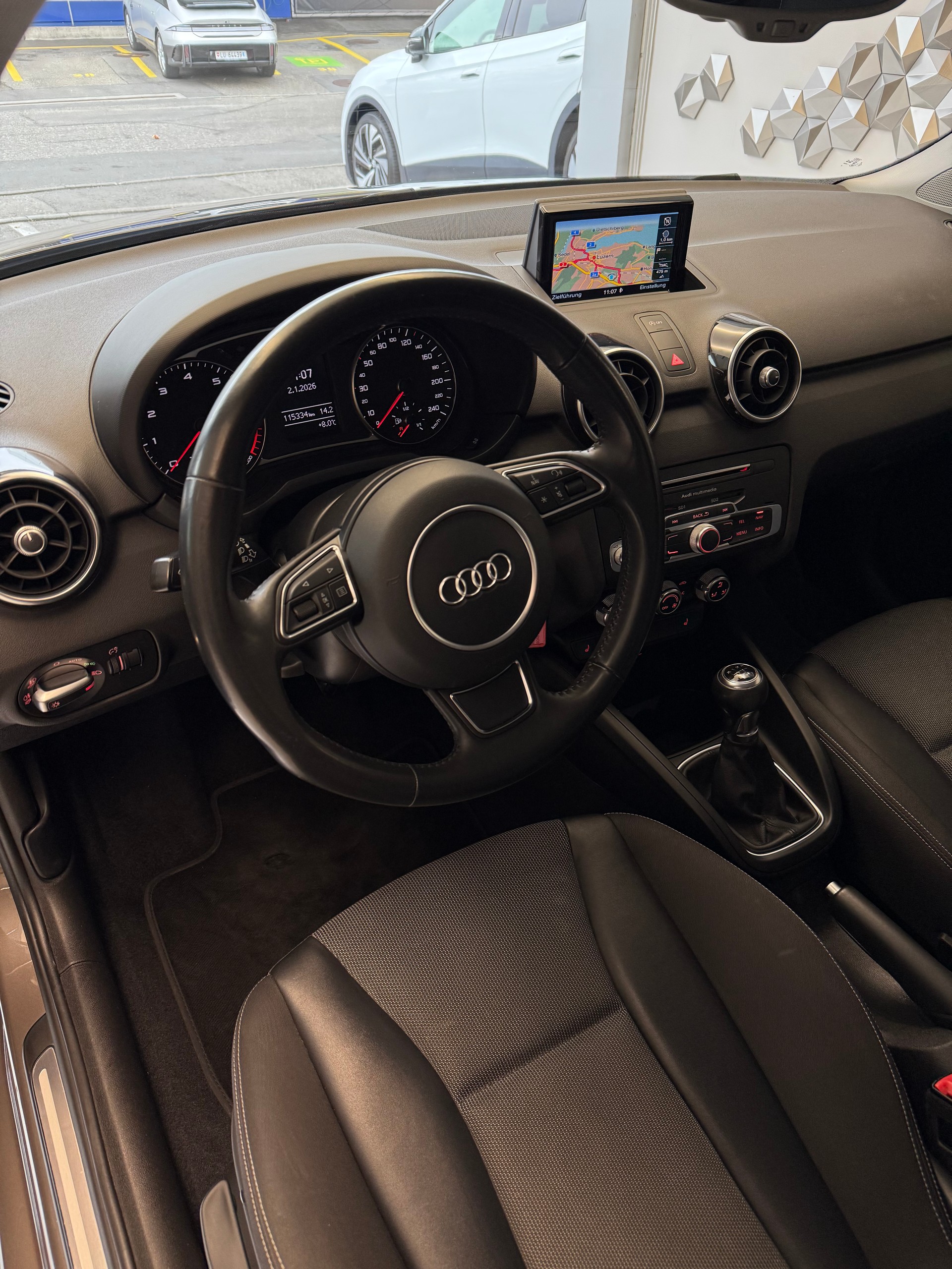 AUDI A1 Sportback 1.0 TFSI Sport-image-4