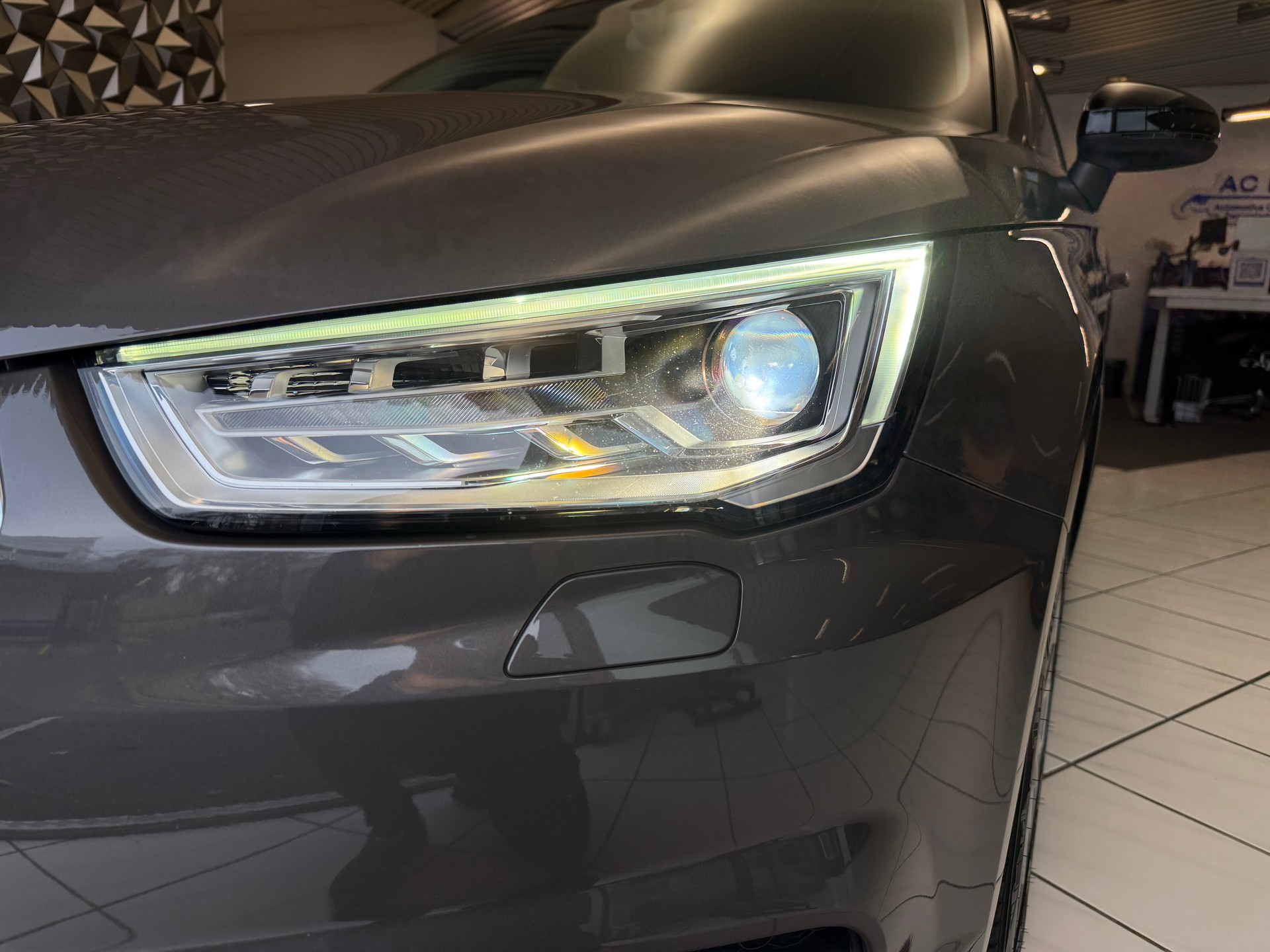 AUDI A1 Sportback 1.0 TFSI Sport-image-11