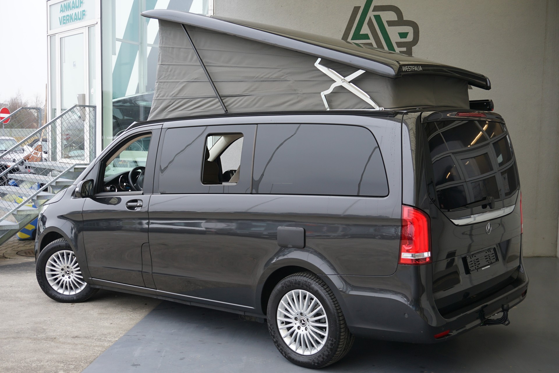 MERCEDES-BENZ Marco Polo 300 d 4Matic Automat 239PS 5-Plätzer !! "aus erster Hand"-image-12