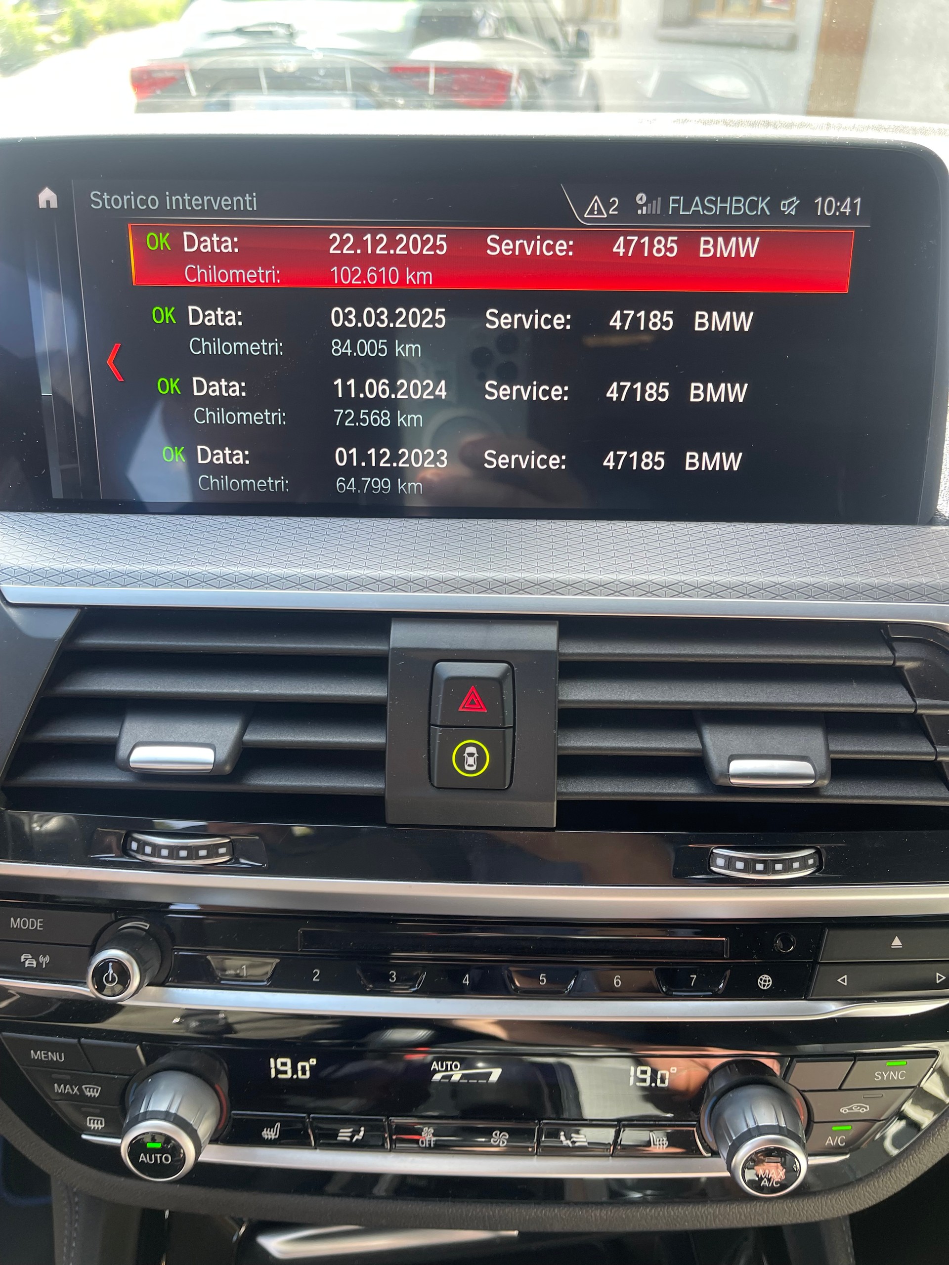 BMW X4 xDrive 20d M Sport X Steptronic-image-6